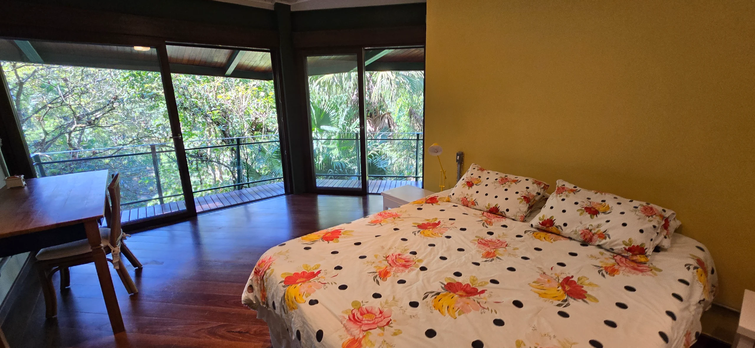 Aluguel Temporada no Condominio Iporanga Guarujá