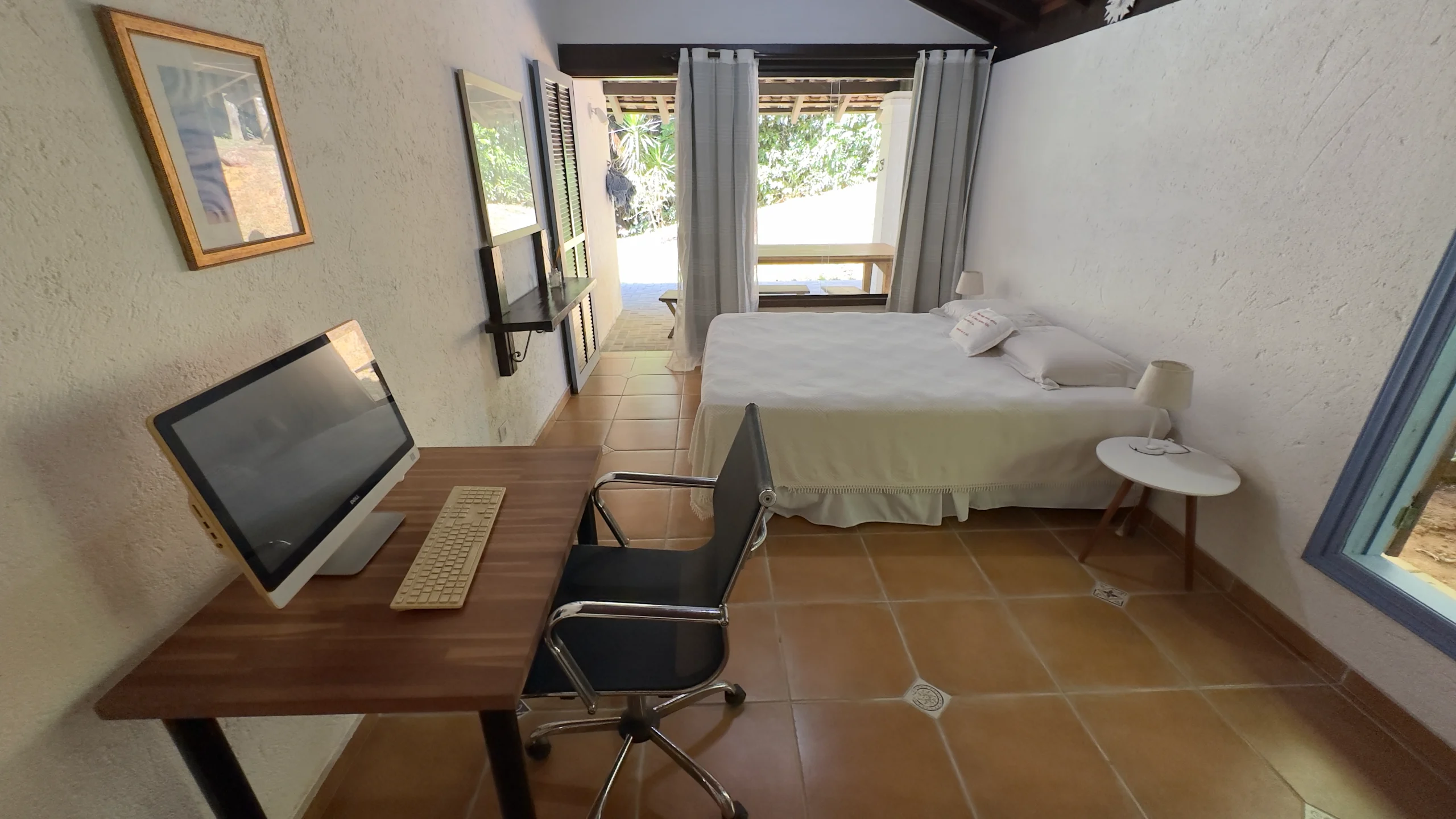 Casa em meio a Mata do Condominio São Pedro no Guaruja
