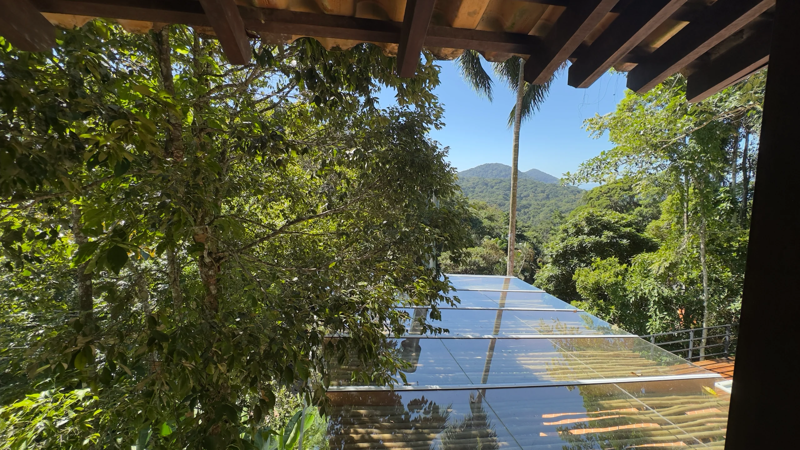 Casa em meio a Mata do Condominio São Pedro no Guaruja