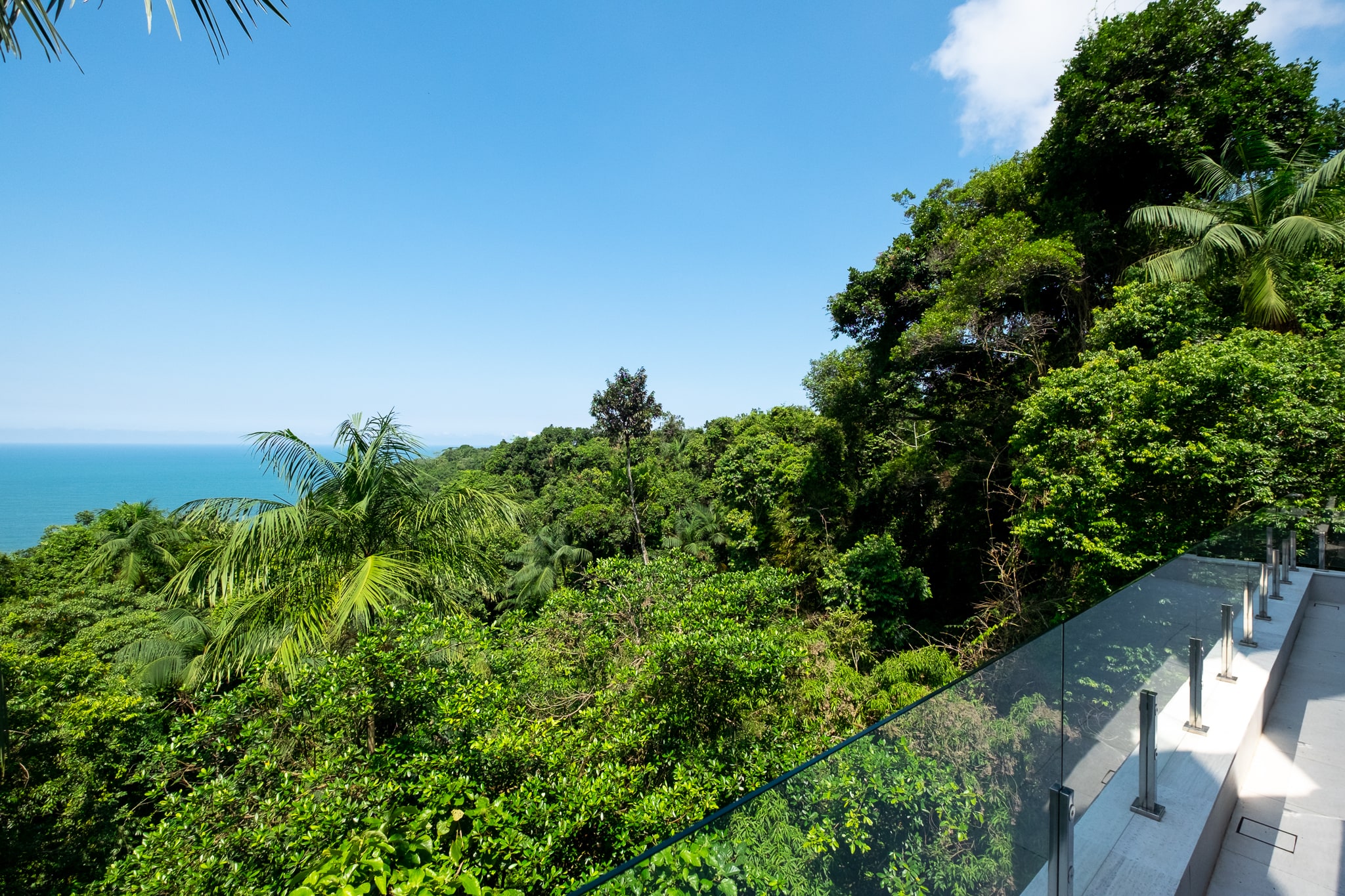 Casa Vista Mar no Condominio Tijucopava Guaruja