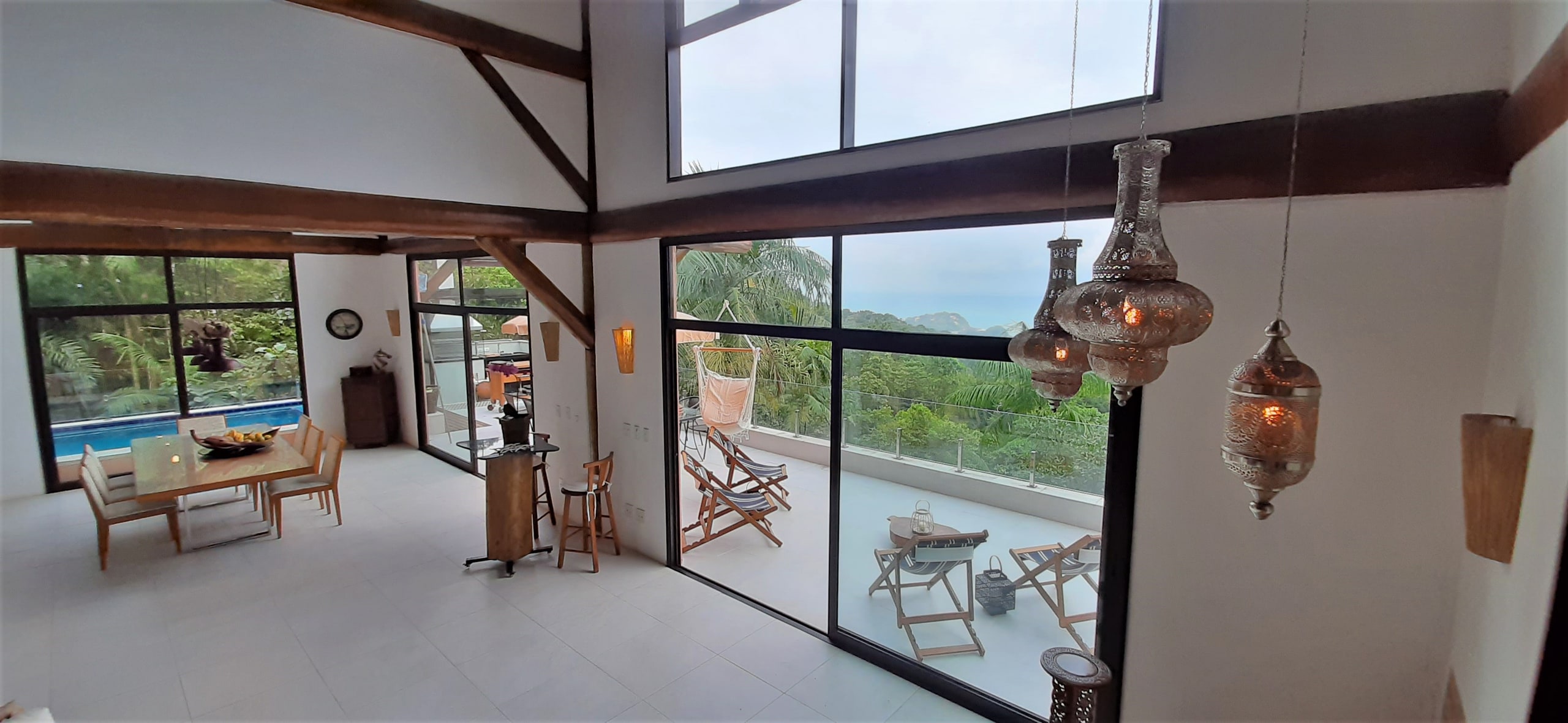 Casa Vista Mar no Condominio Tijucopava Guaruja