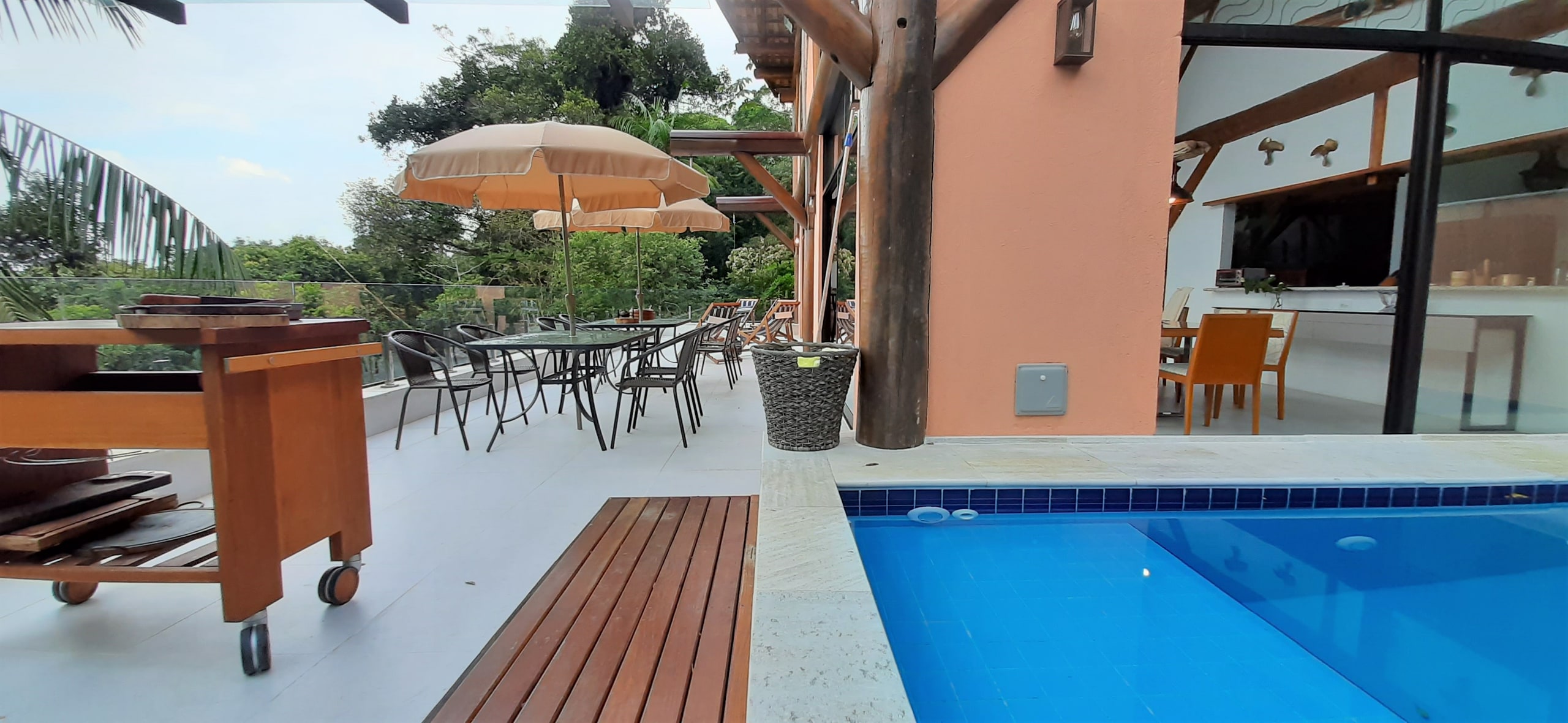 Casa Vista Mar no Condominio Tijucopava Guaruja