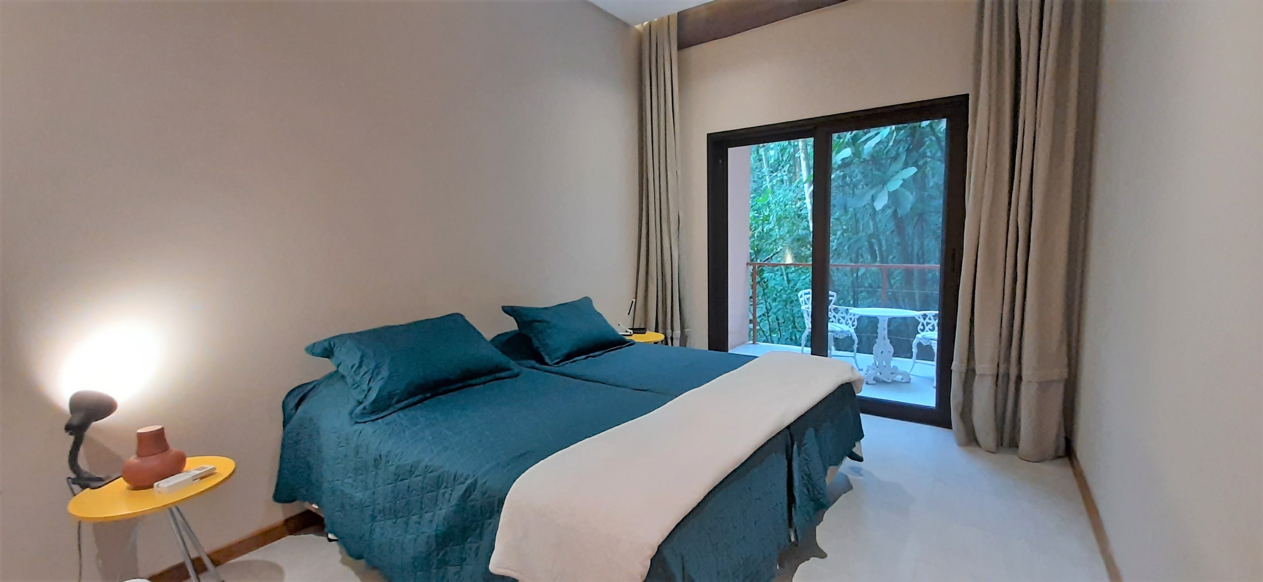 Casa Vista Mar no Condominio Tijucopava Guaruja