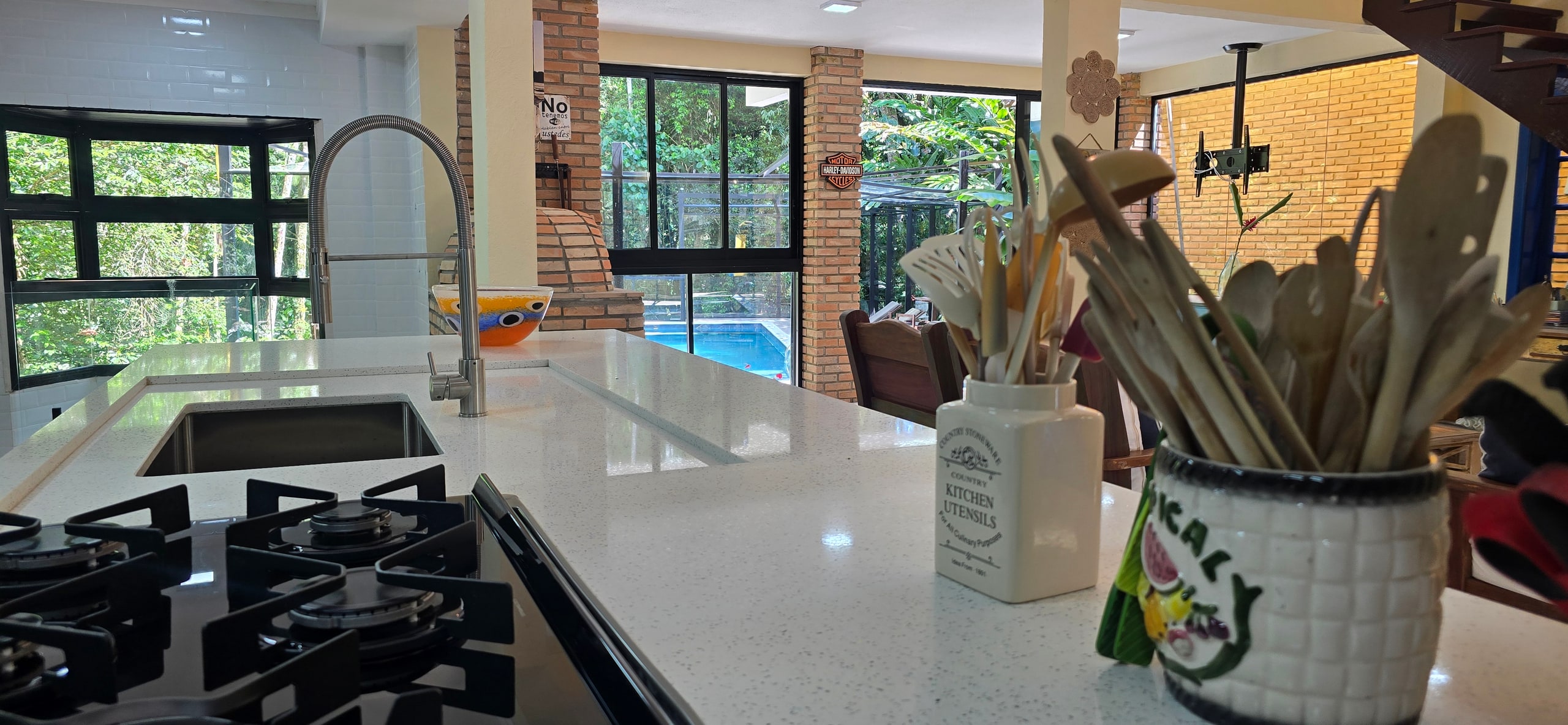 Imovel no Condominio Iporanga Guaruja Aluguel Anual Temporada