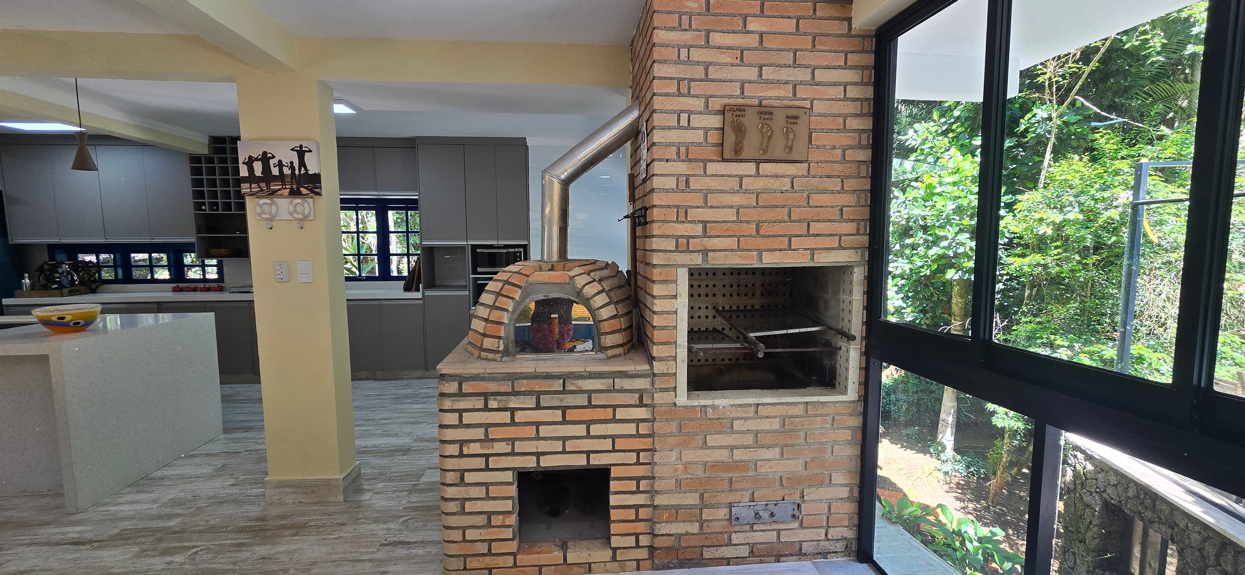 Imovel no Condominio Iporanga Guaruja Aluguel Anual Temporada