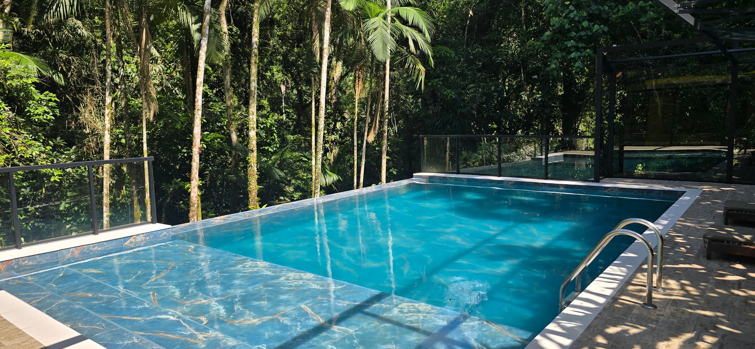 Imovel no Condominio Iporanga Guaruja Aluguel Anual Temporada