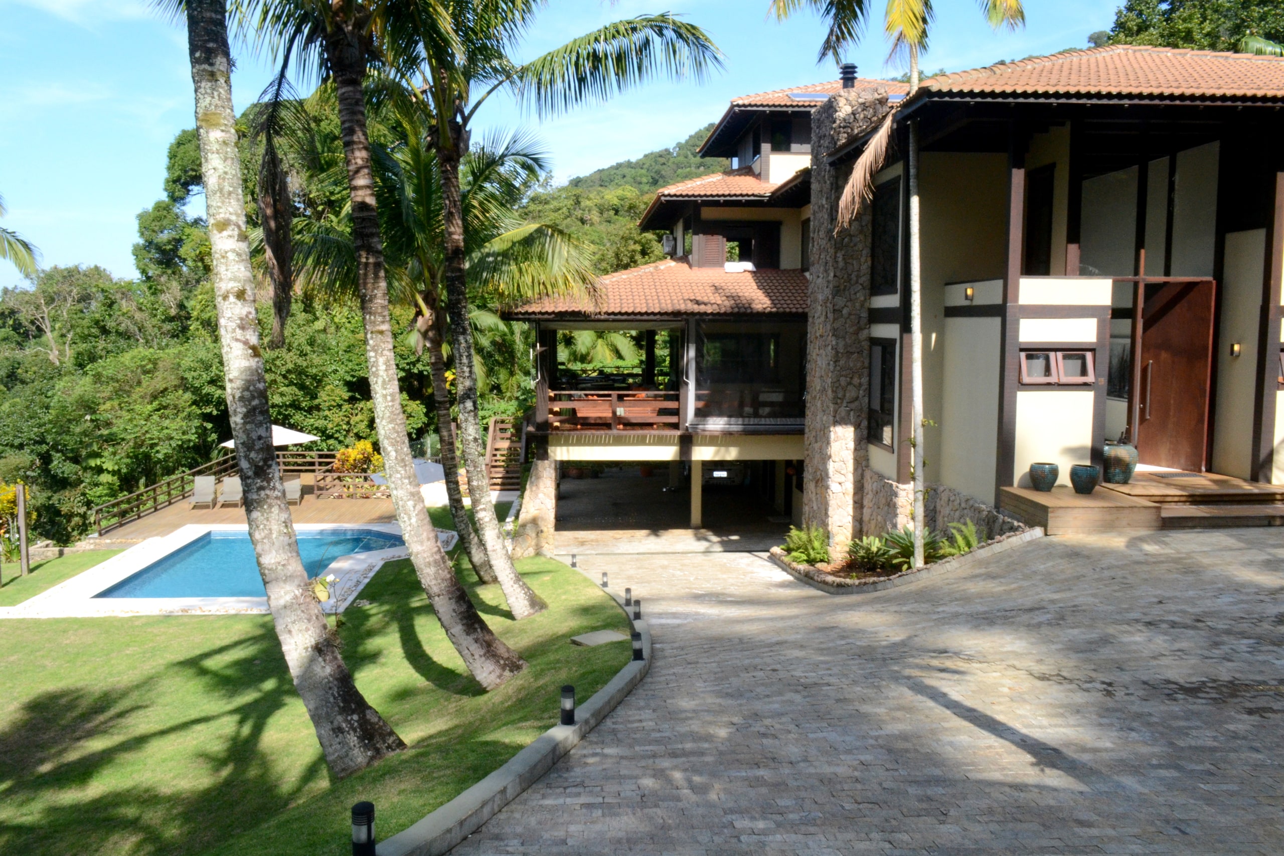 Casa no Condomínio Tijucopava Guarujá — Villa 230