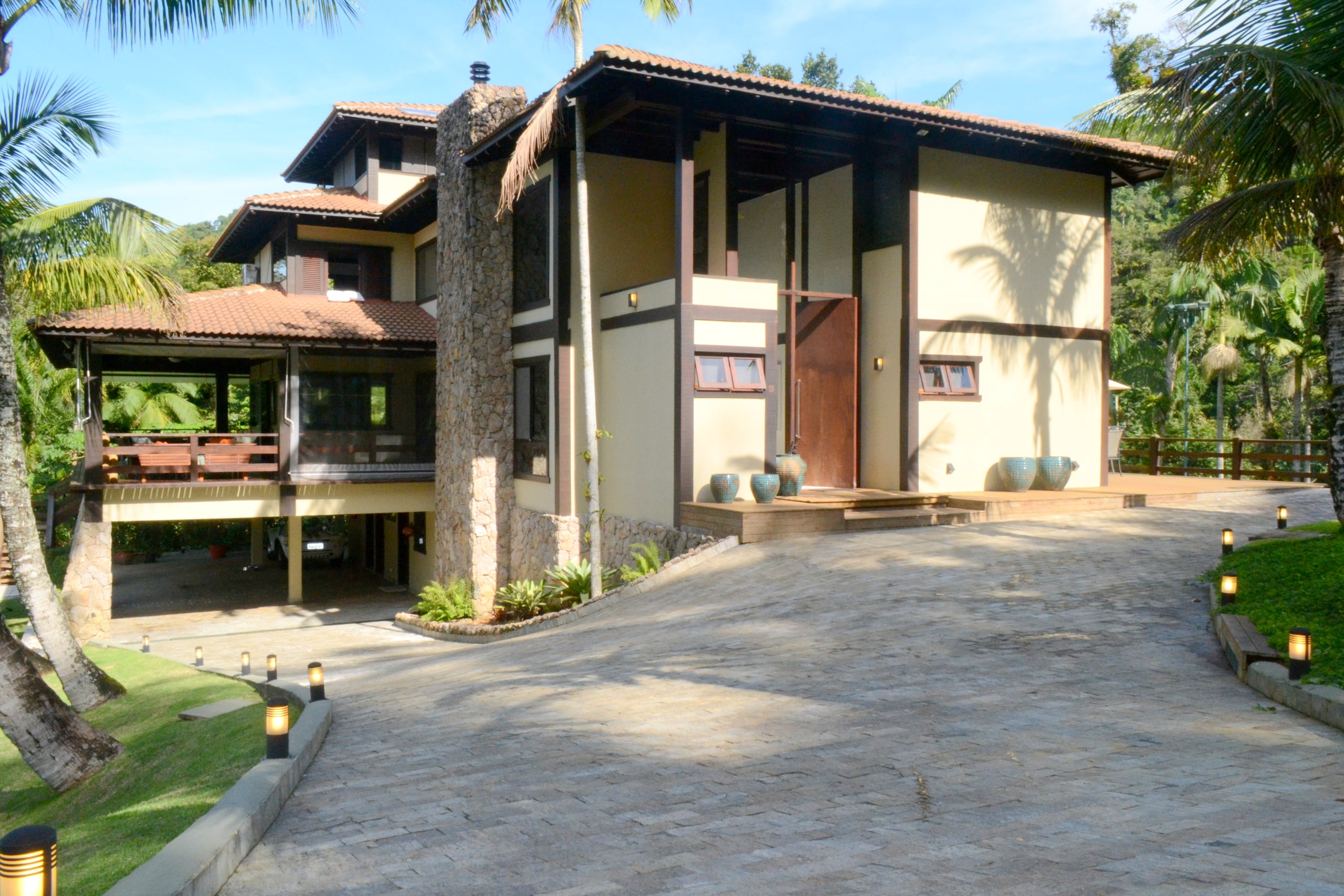 Casa no Condomínio Tijucopava Guarujá — Villa 230