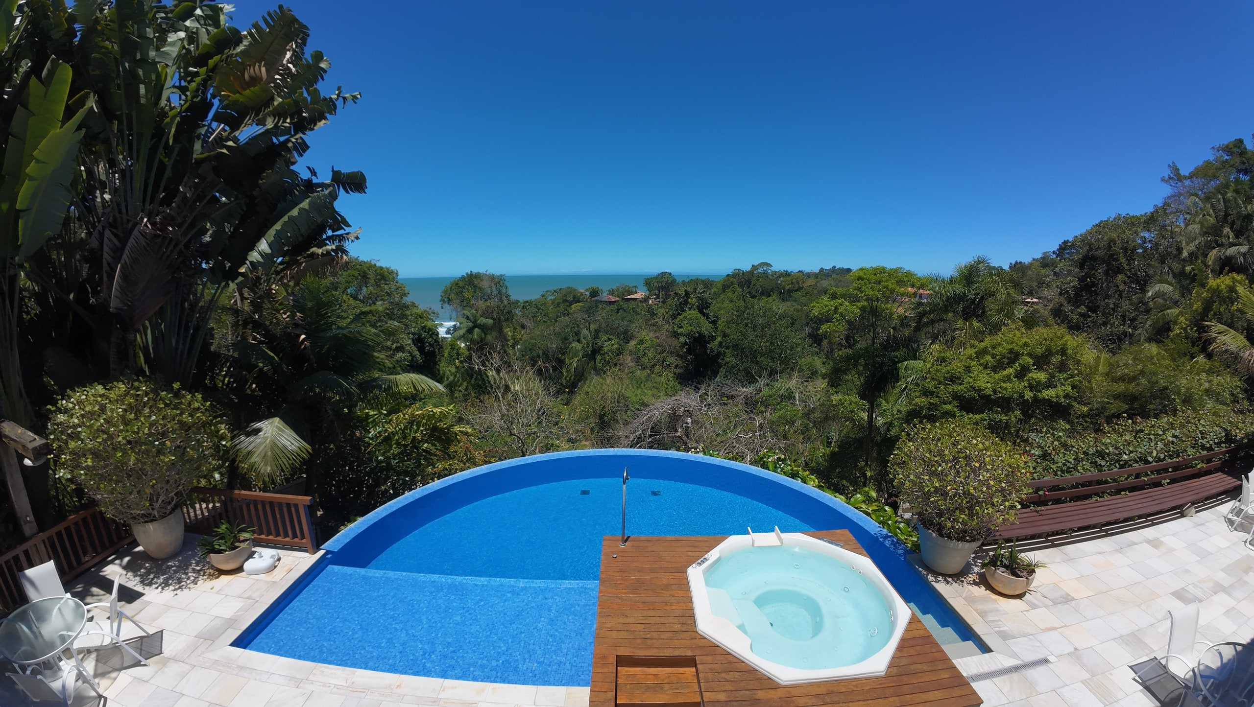 Casa Vista Mar no Condominio Taguaiba Venda e Locação Guaruja