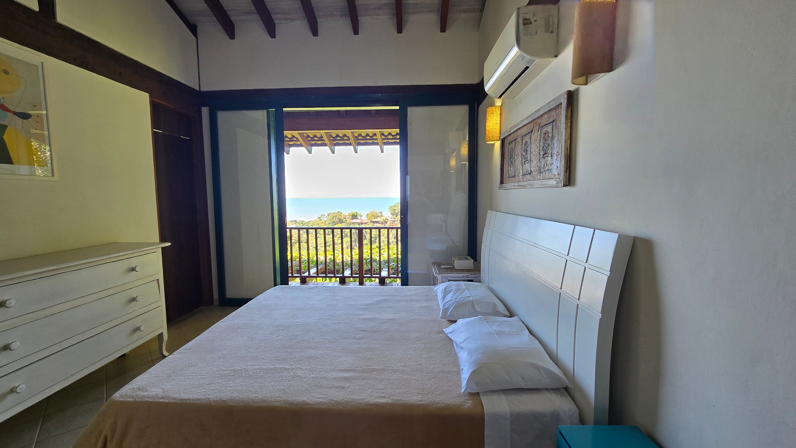 Casa Vista Mar no Condominio Taguaiba Venda e Locação Guaruja