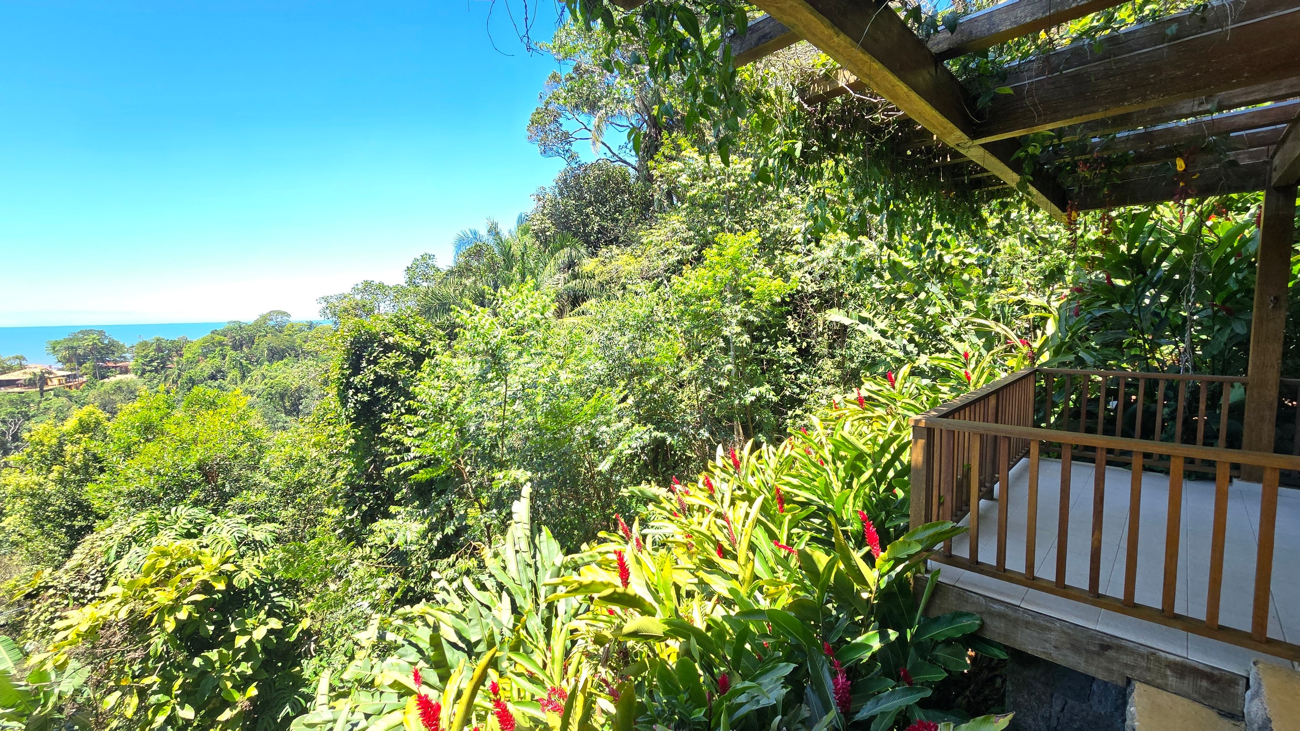 Casa Vista Mar no Condominio Taguaiba Venda e Locação Guaruja