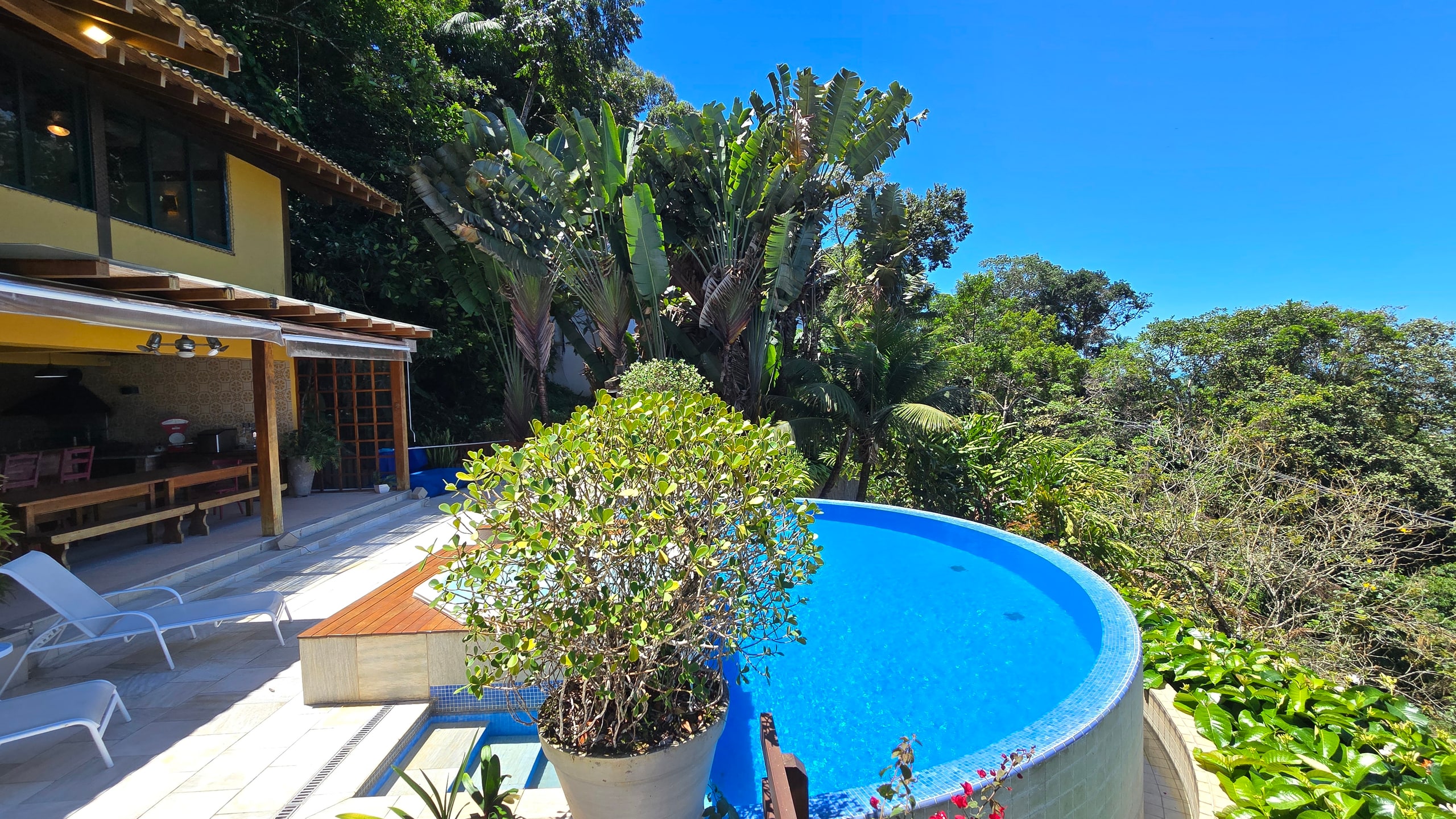 Casa Vista Mar no Condominio Taguaiba Venda e Locação Guaruja