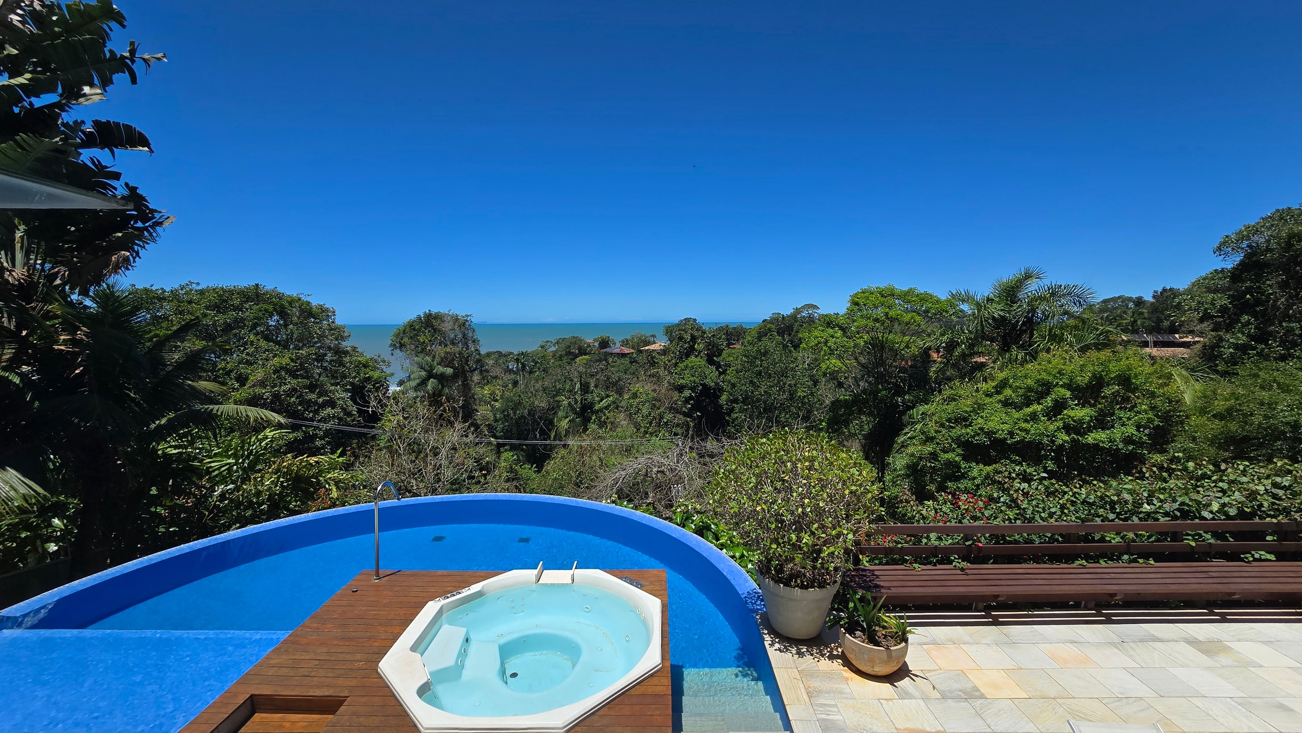 Casa Vista Mar no Condominio Taguaiba Venda e Locação Guaruja