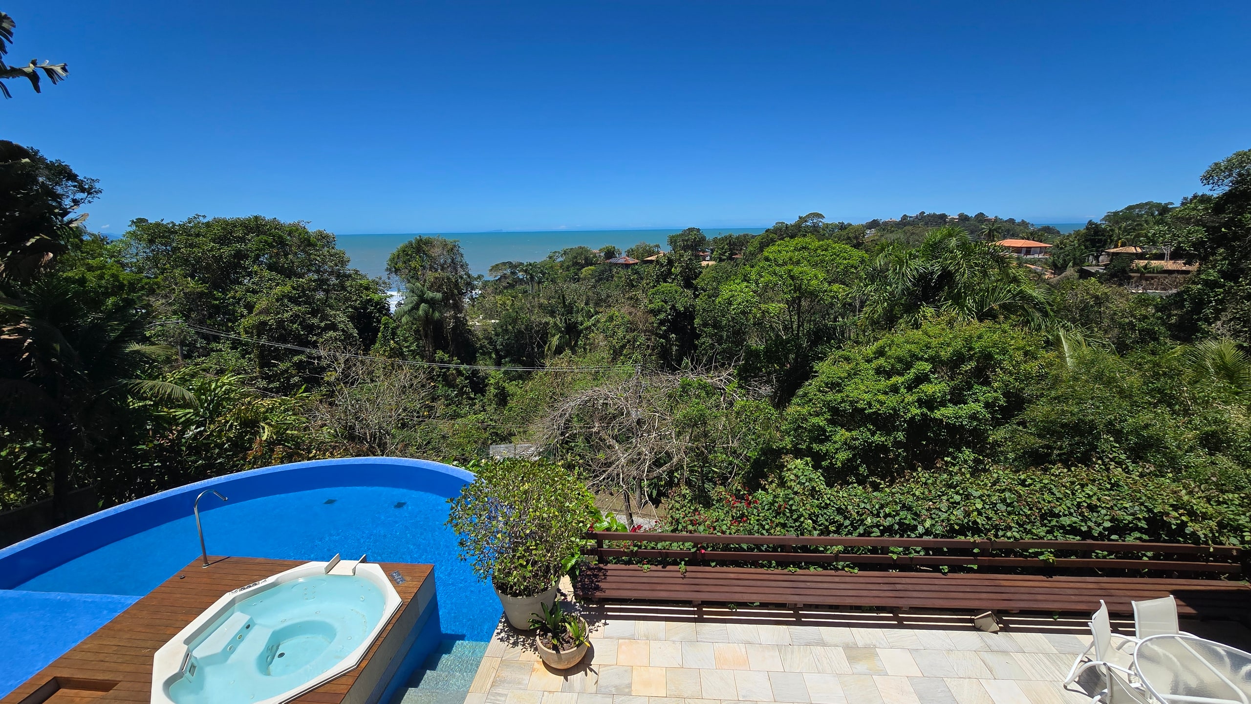 Casa Vista Mar no Condominio Taguaiba Venda e Locação Guaruja