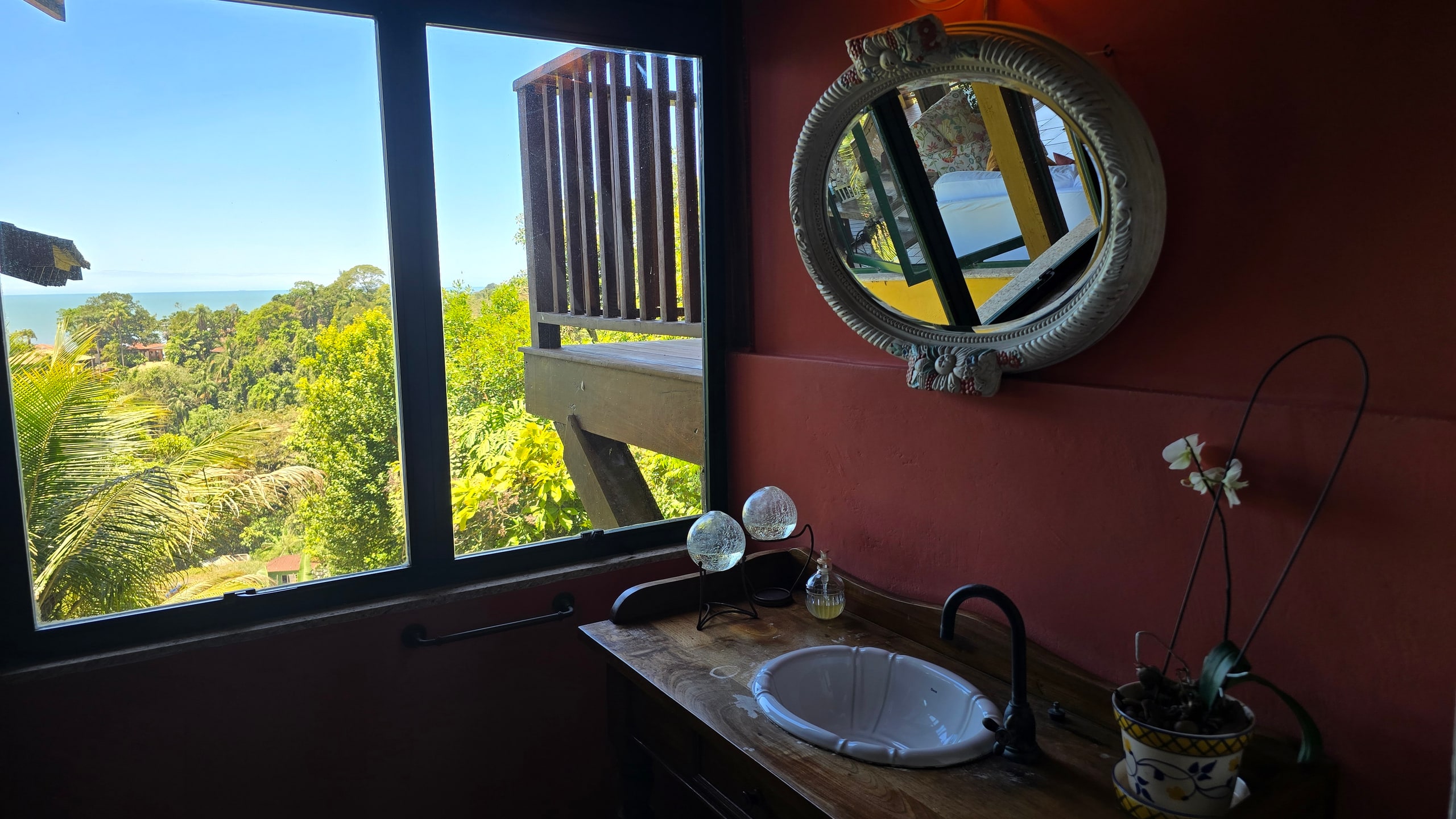 Casa Vista Mar no Condominio Taguaiba Venda e Locação Guaruja