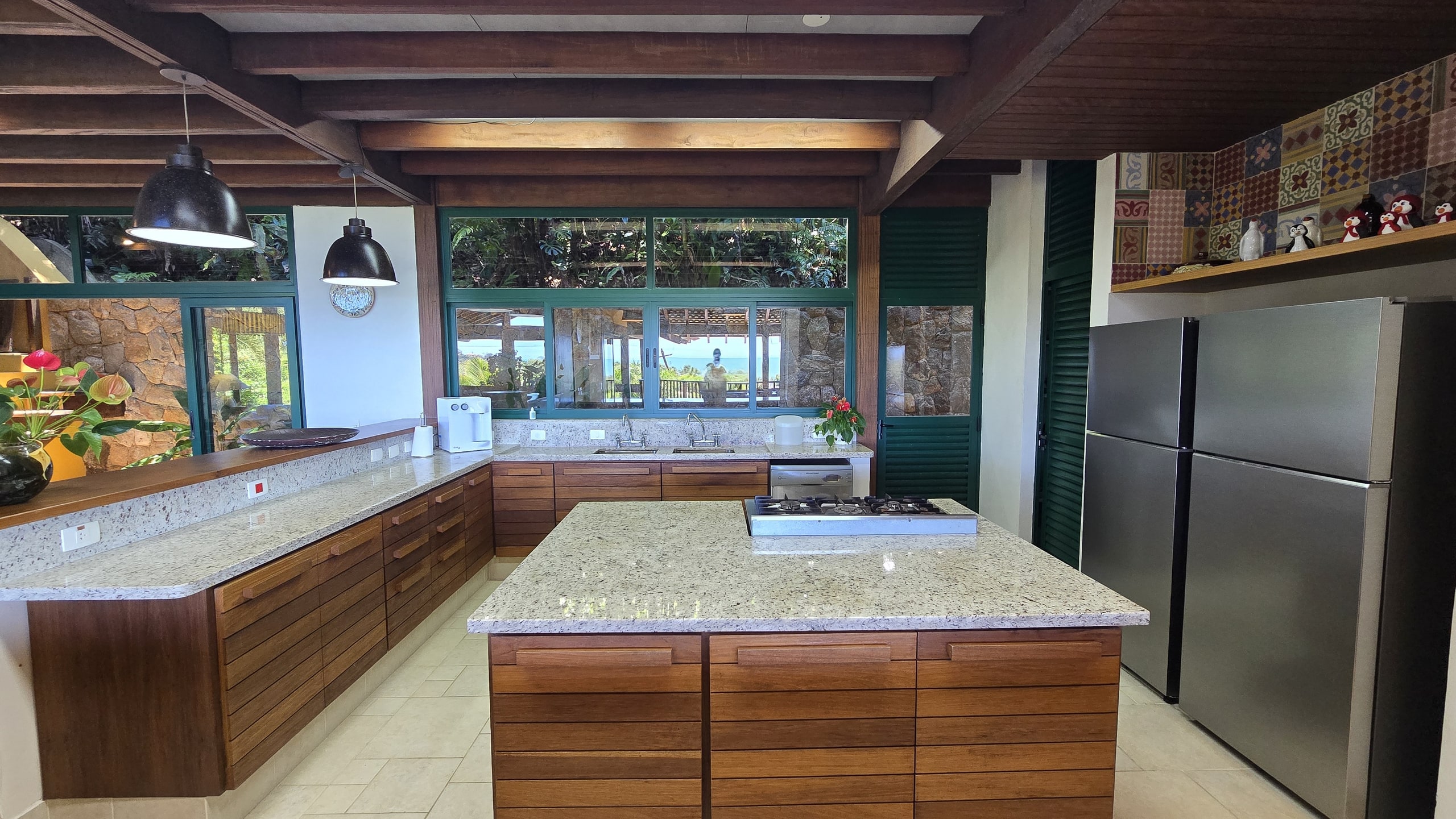 Casa Vista Mar no Condominio Taguaiba Venda e Locação Guaruja