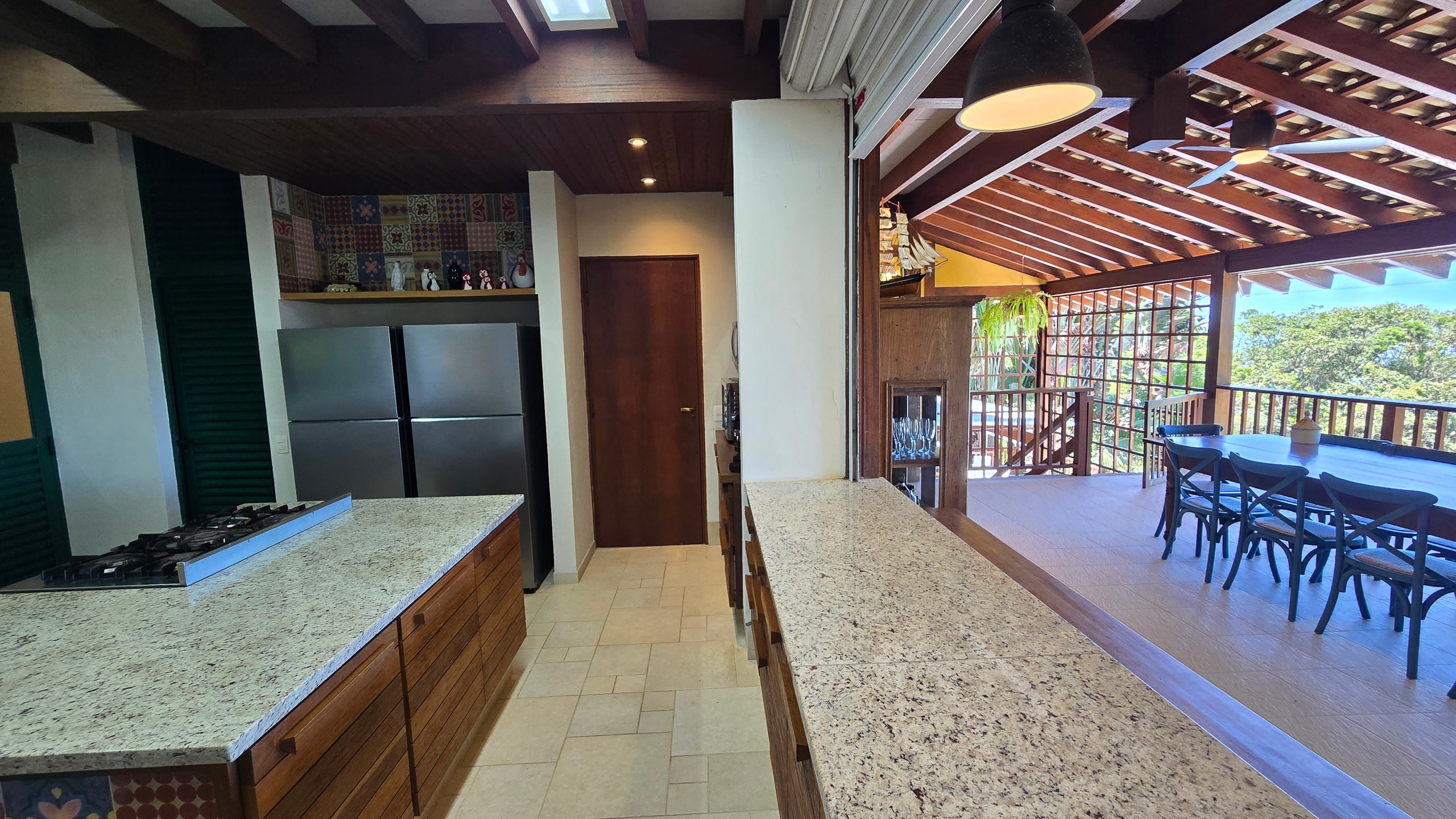 Casa Vista Mar no Condominio Taguaiba Venda e Locação Guaruja