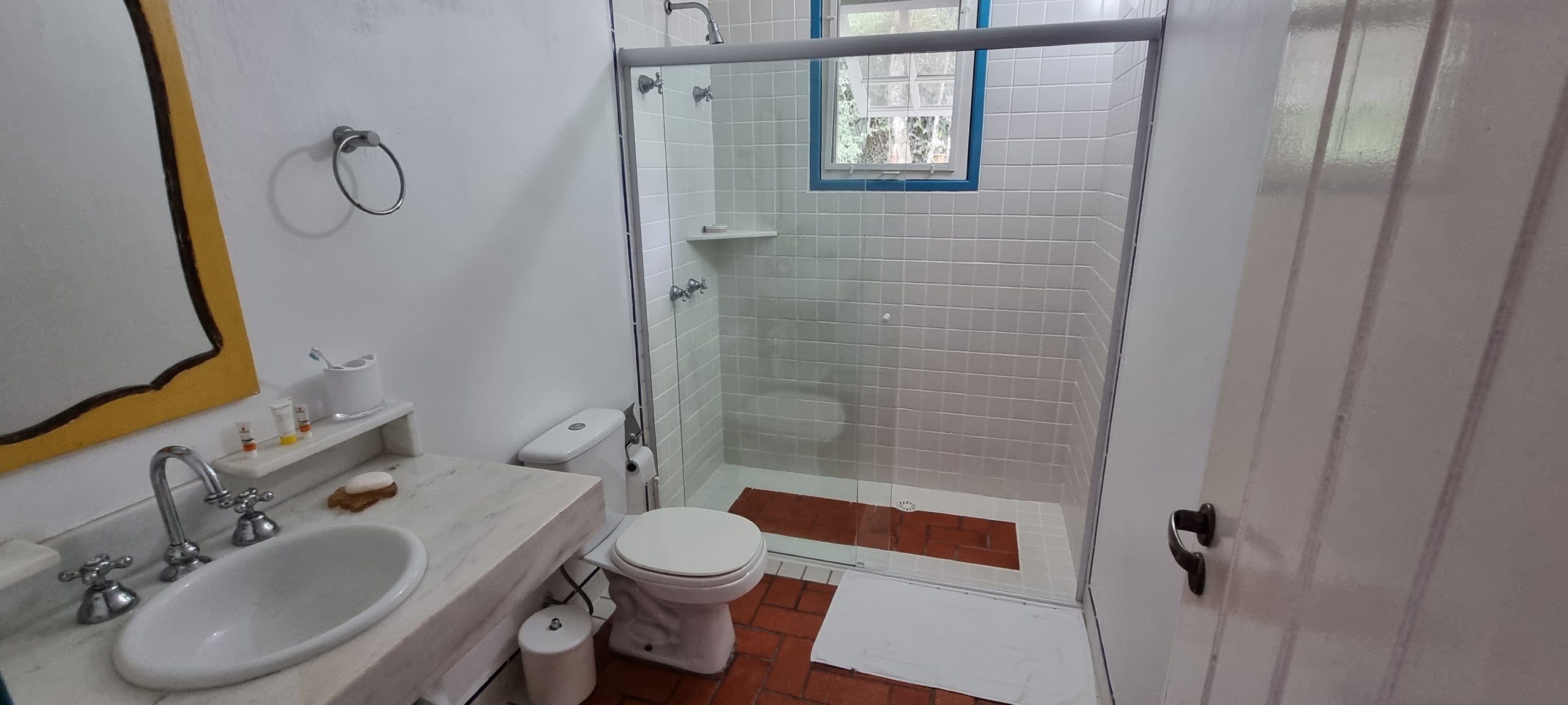 Imóvel na Praia de São Pedro no Guarujá