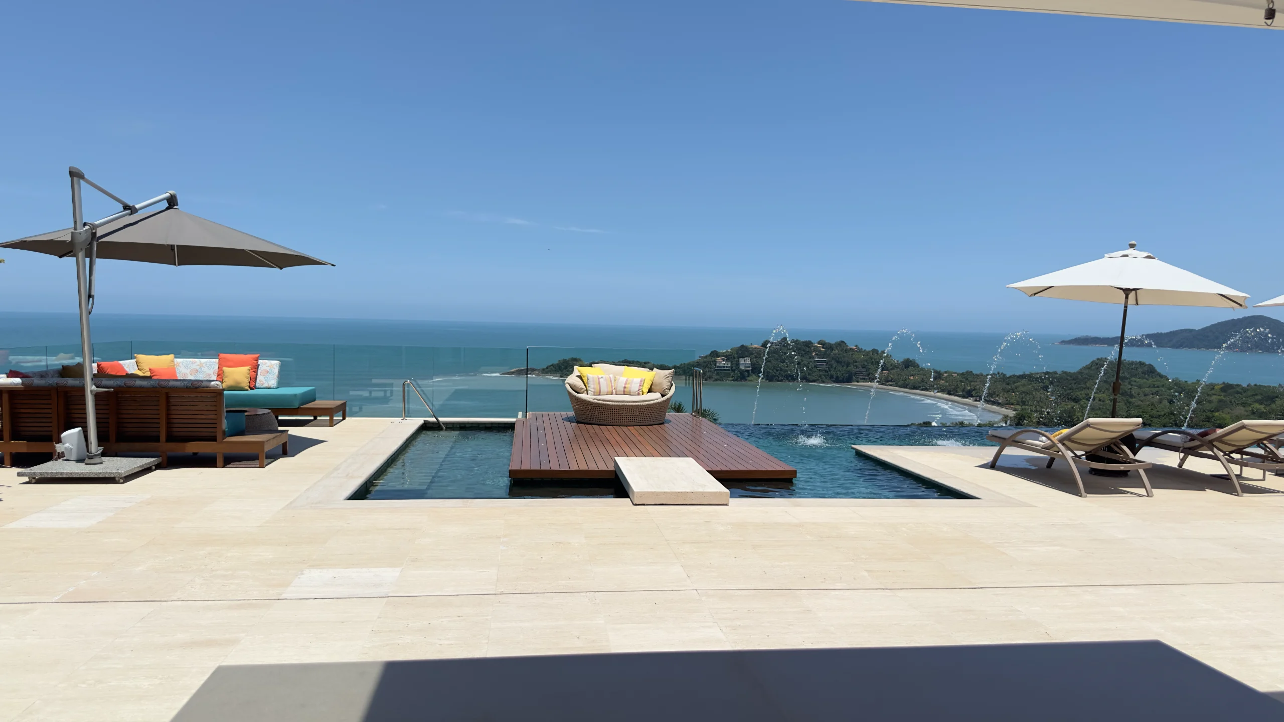 Casa com Vista para o mar Aluguel no Condominio Taguaiba Guaruja