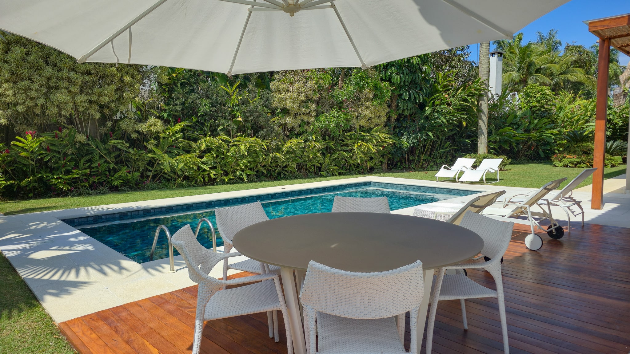 Casa Venda Condominio Iporanga Próxima a Praia em Guarujá