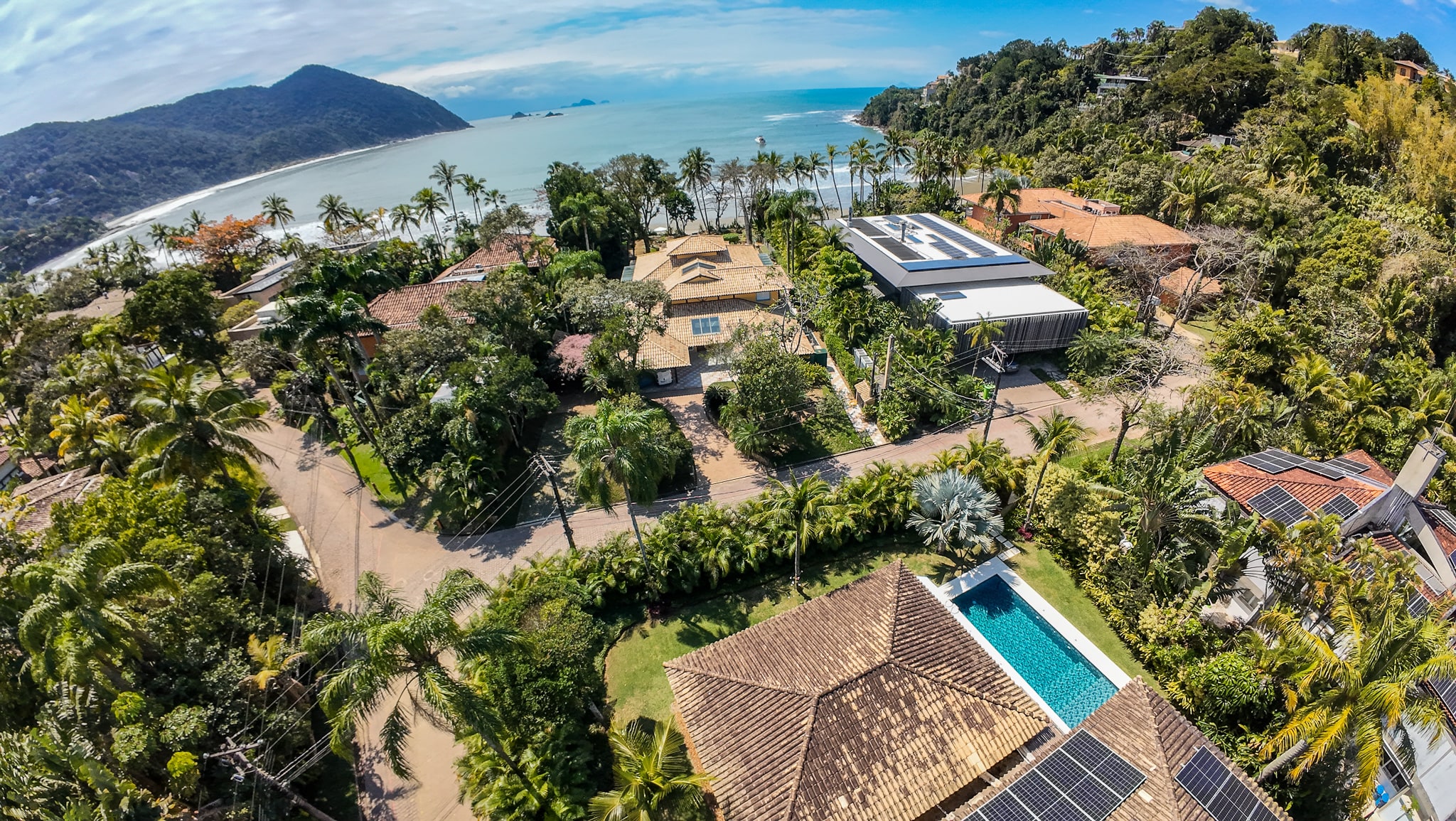 Casa Venda Condominio Iporanga Próxima a Praia em Guarujá