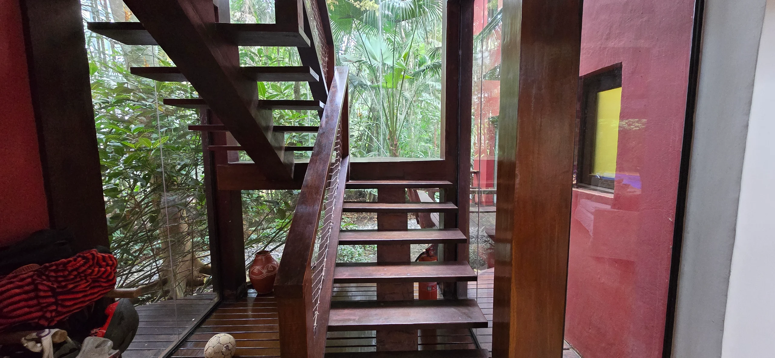 Aluguel de imóveis no Condominio Iporanga em Guarujá