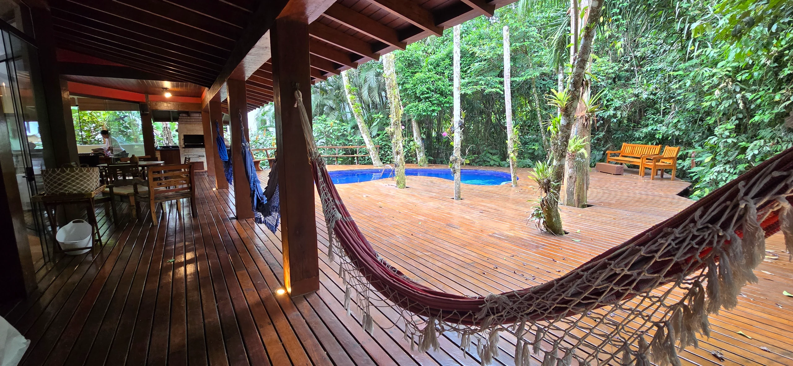 Aluguel de imóveis no Condominio Iporanga em Guarujá
