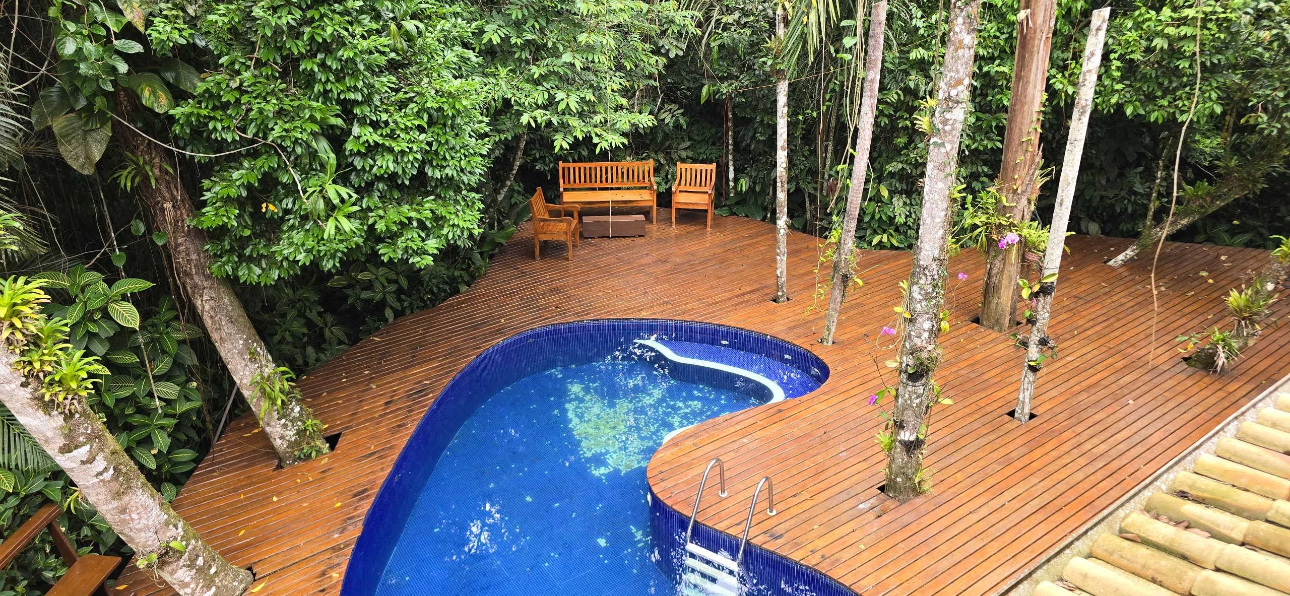 Aluguel de imóveis no Condominio Iporanga em Guarujá