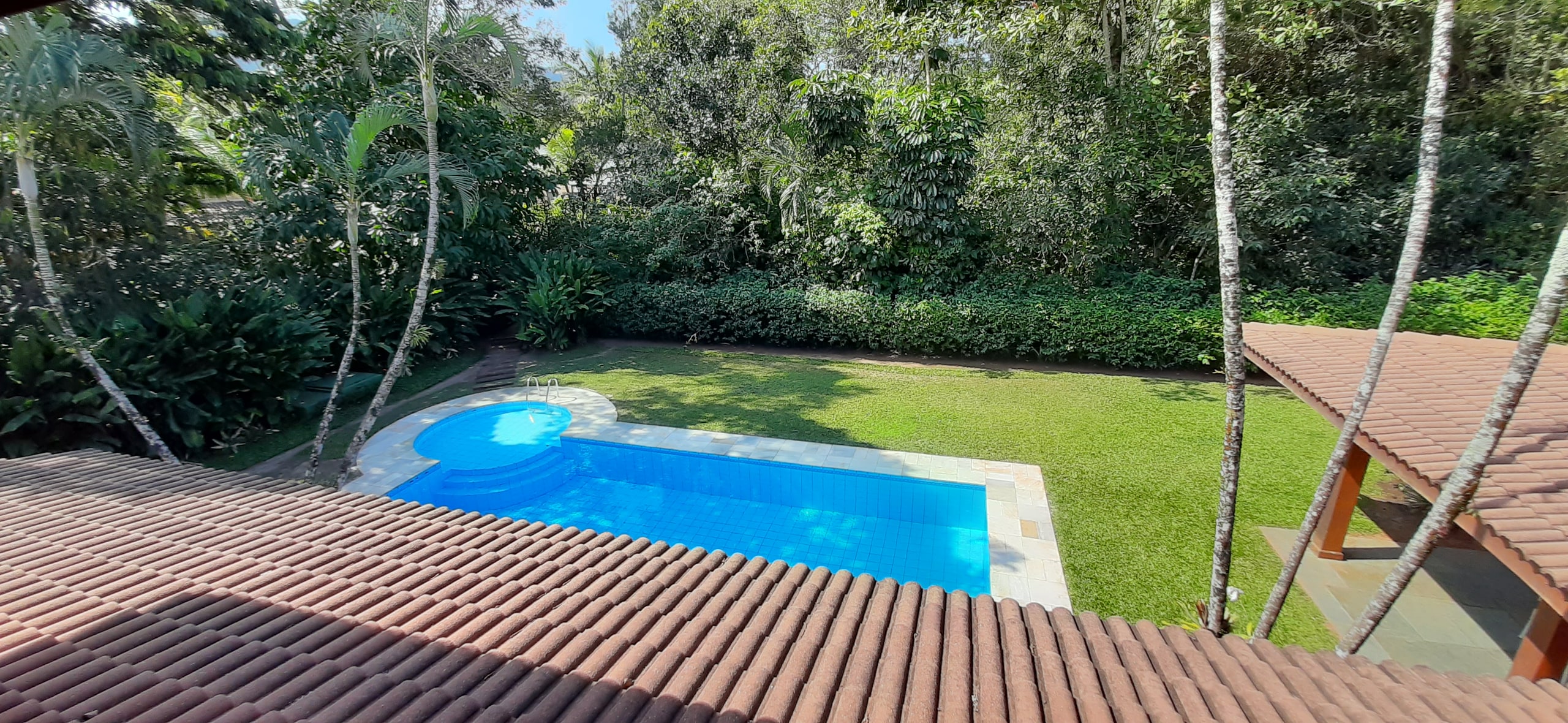 Casa no Condomínio Iporanga Guarujá — Villa 428