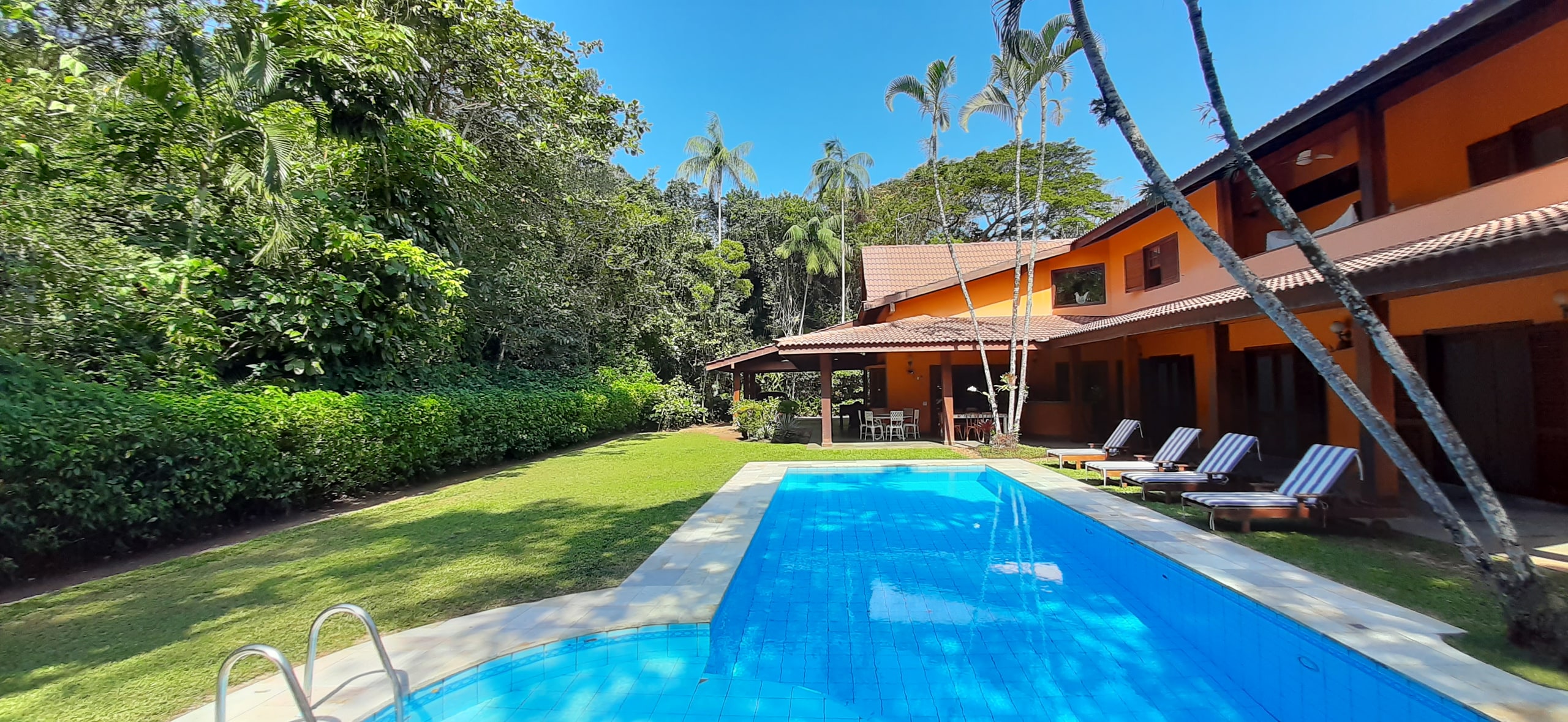 Casa no Condomínio Iporanga Guarujá — Villa 428