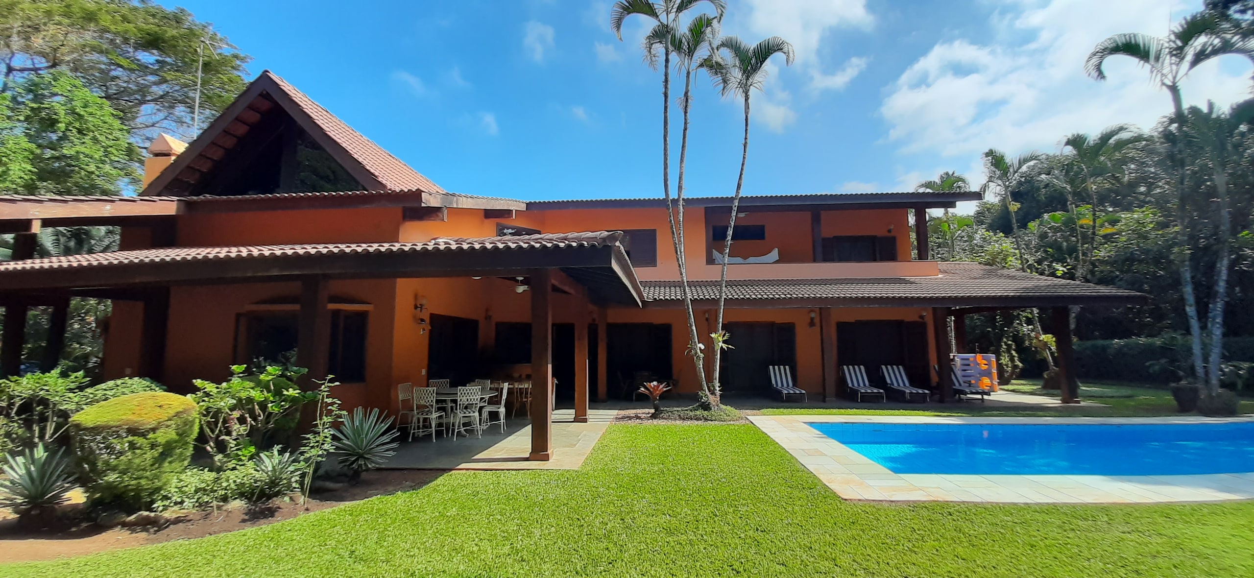 Locação Condominio Iporanga Guarujá Casa PErto da Praia de Iporanga