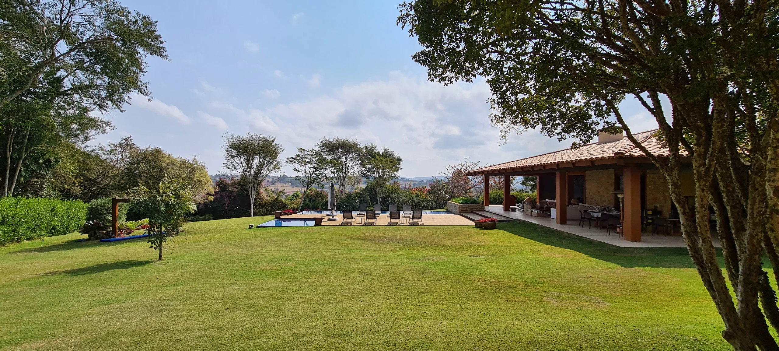 Imóveis Na Quinta da Baroneza - Casa Venda - Projeto de Gilda Meirelles na Quinta da Baroneza