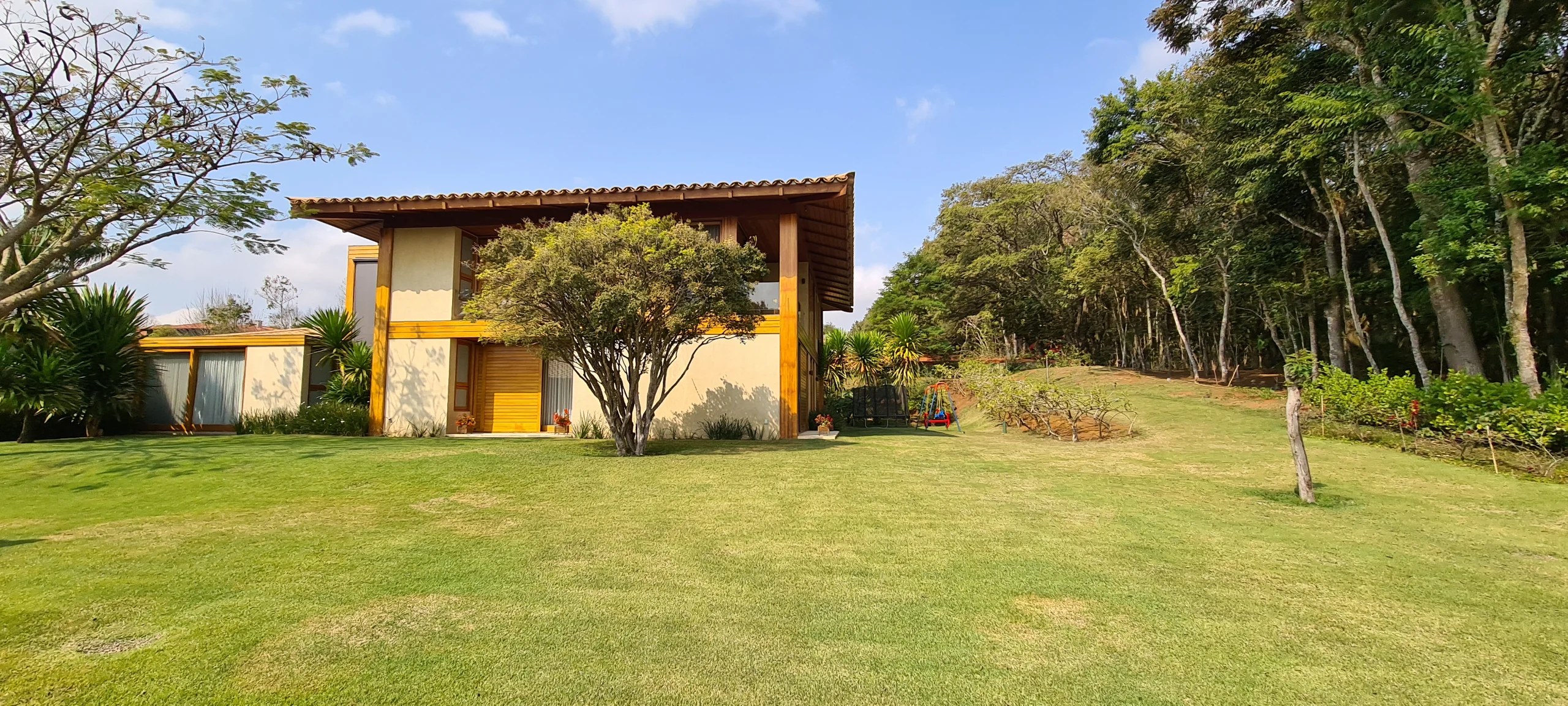 Imóveis Na Quinta da Baroneza - Casa Venda - Projeto de Gilda Meirelles na Quinta da Baroneza