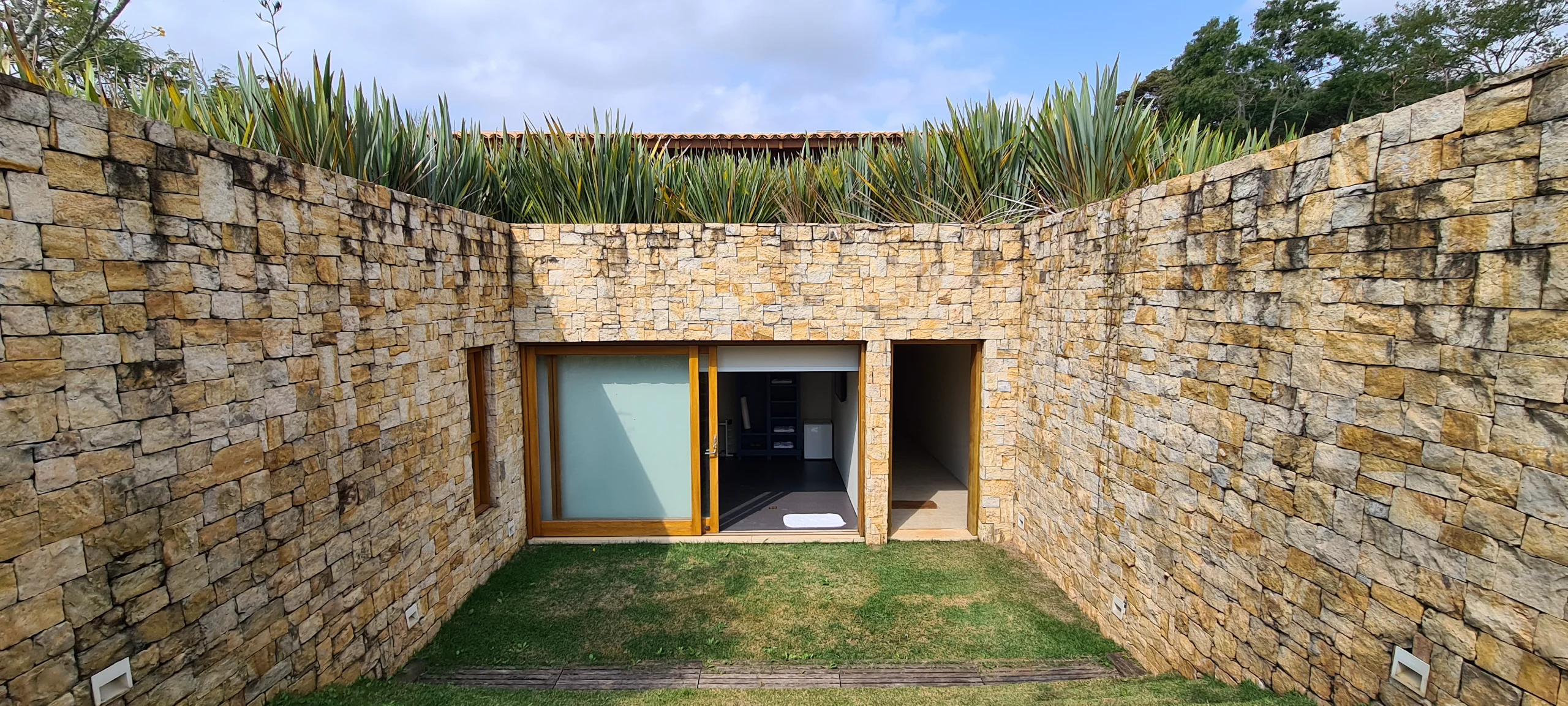 Imóveis Na Quinta da Baroneza - Casa Venda - Projeto de Gilda Meirelles na Quinta da Baroneza