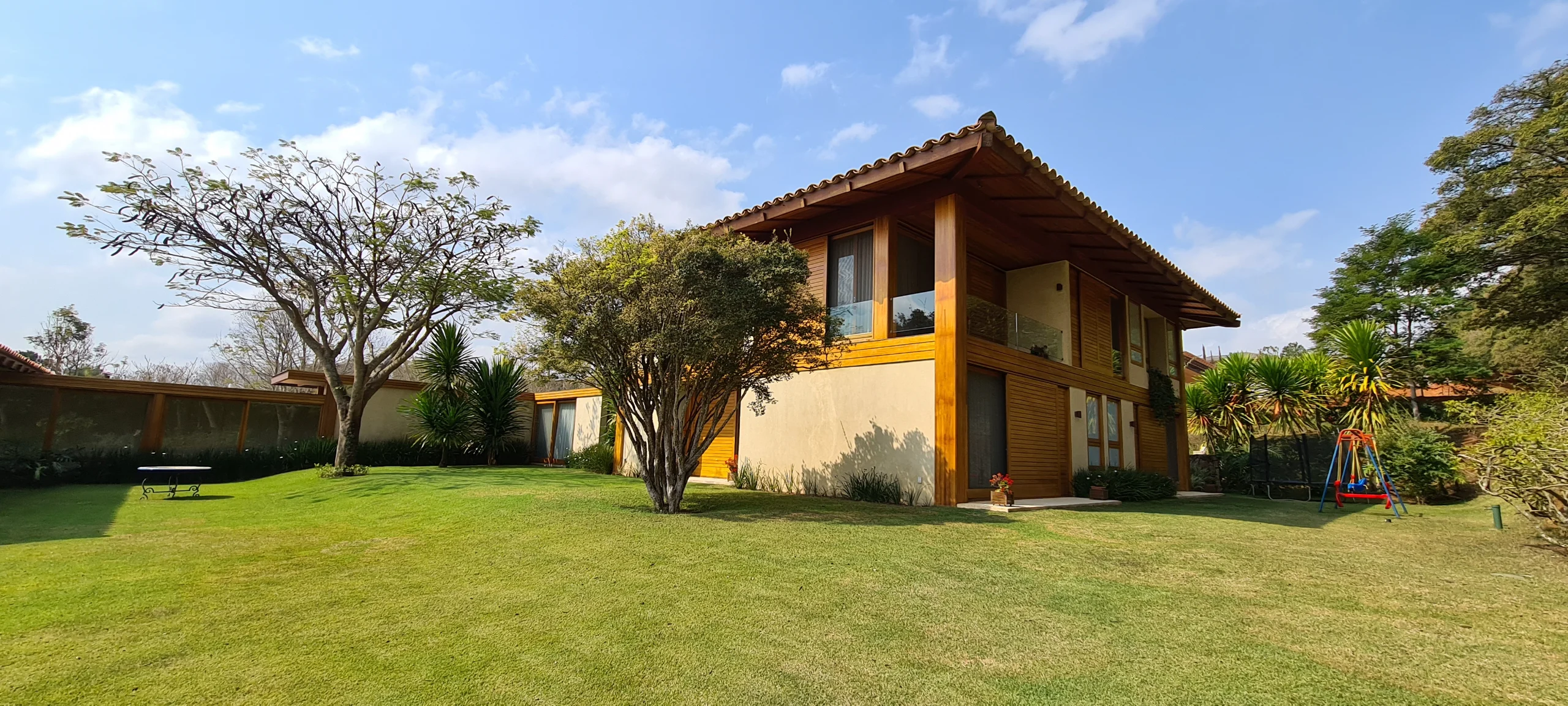 Imóveis Na Quinta da Baroneza - Casa Venda - Projeto de Gilda Meirelles na Quinta da Baroneza