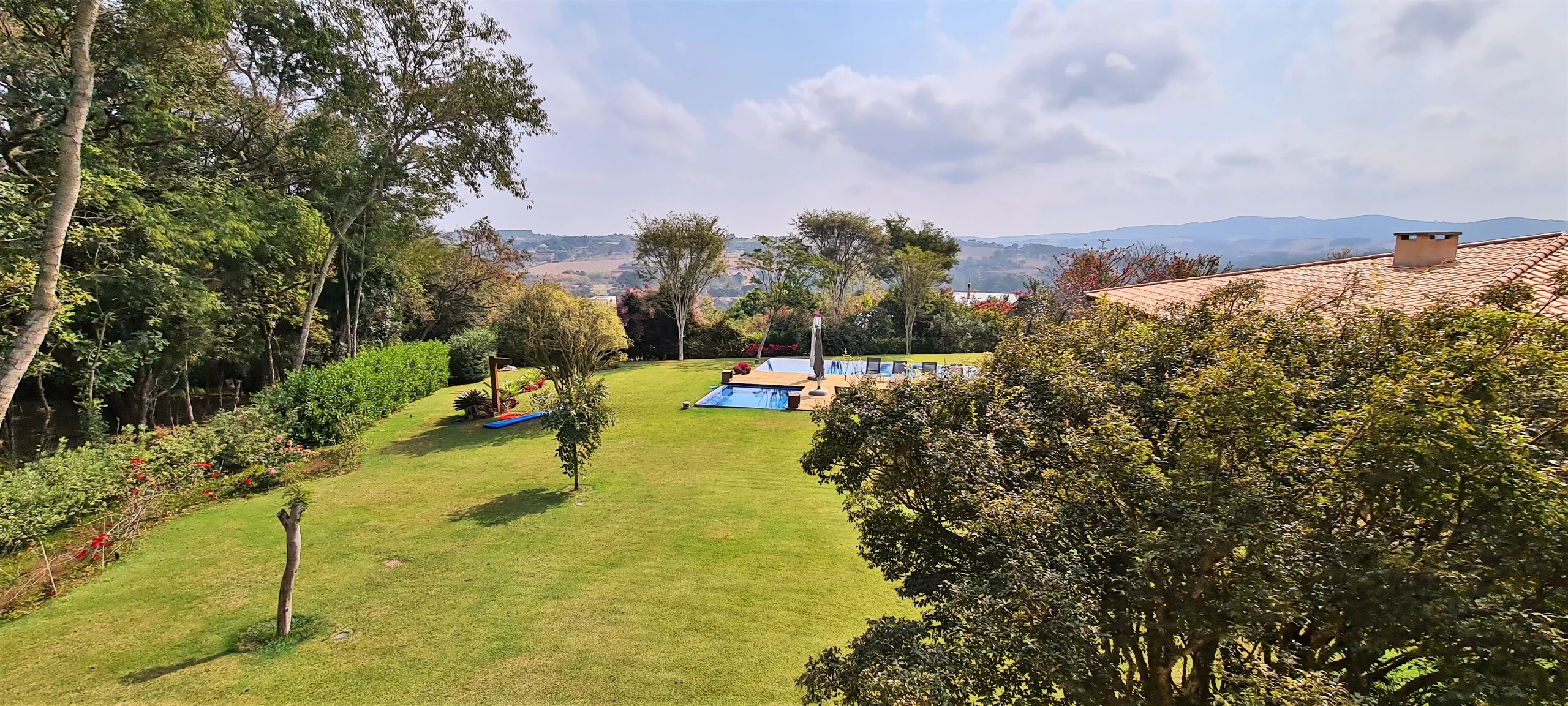Imóveis Na Quinta da Baroneza - Casa Venda - Projeto de Gilda Meirelles na Quinta da Baroneza