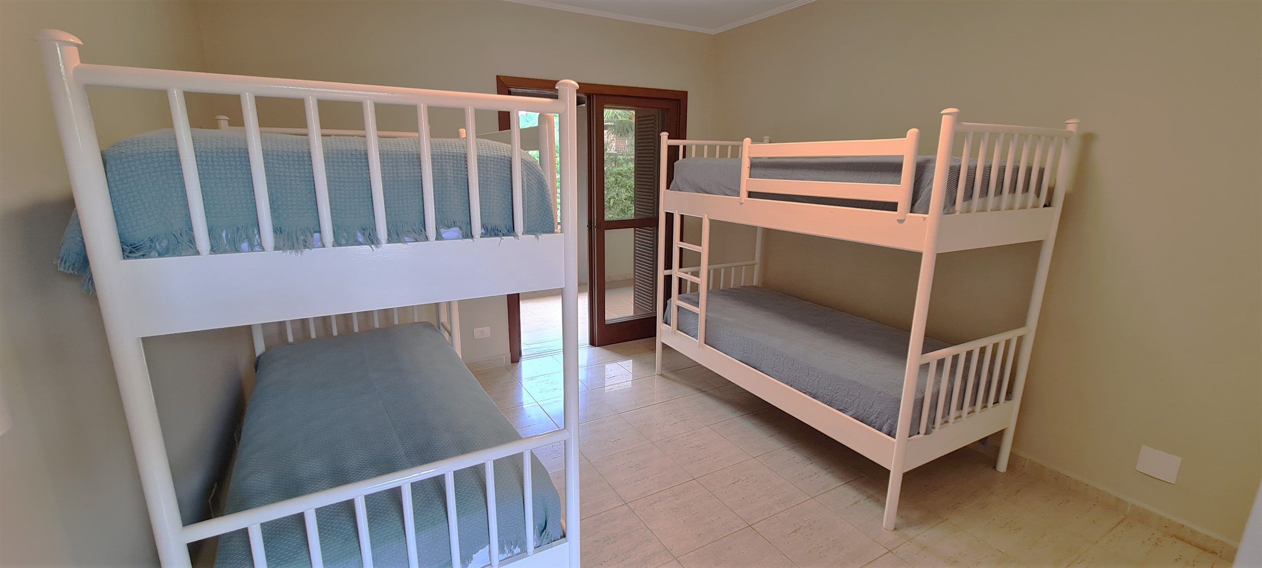 Casa com Vista Mar a Venda Condominio Iporanga