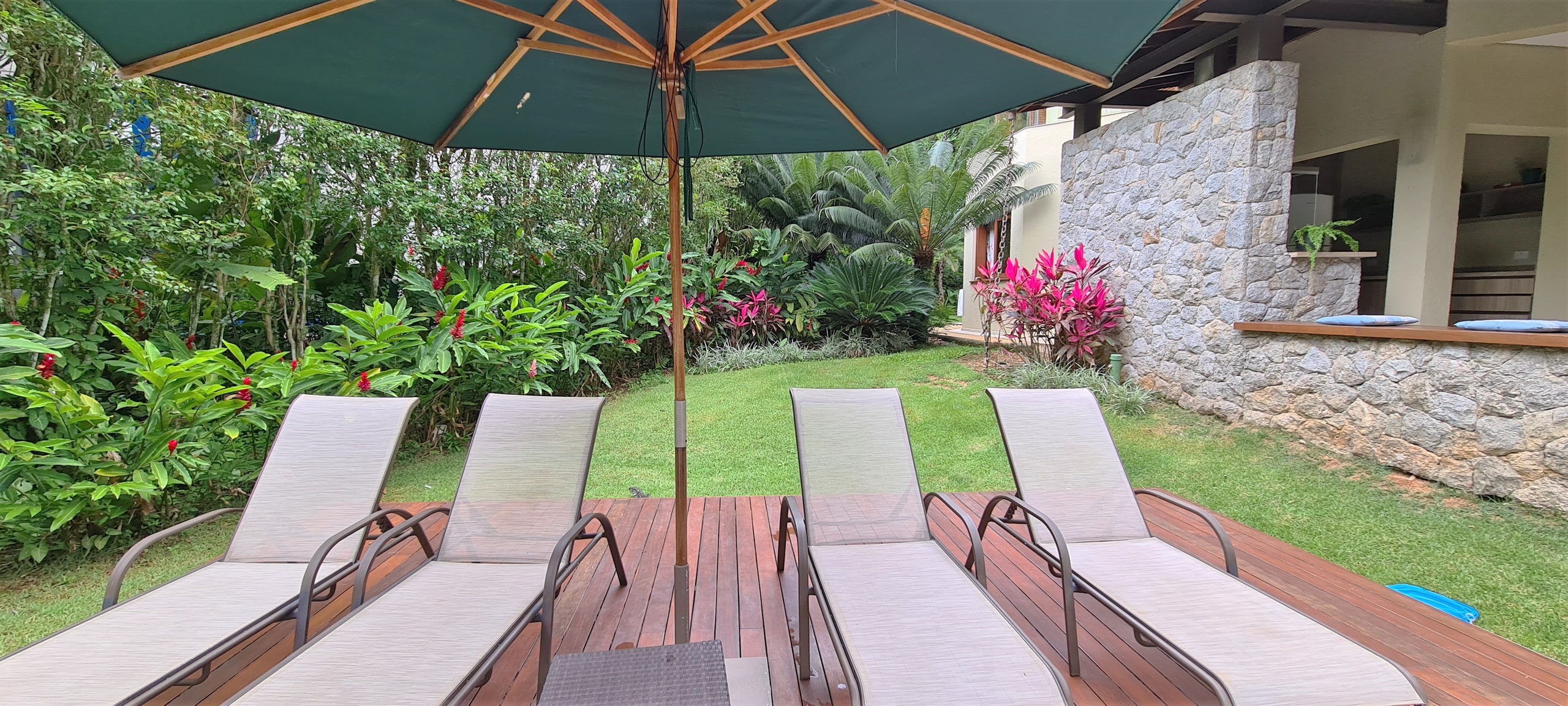 Casa com Vista Mar a Venda Condominio Iporanga