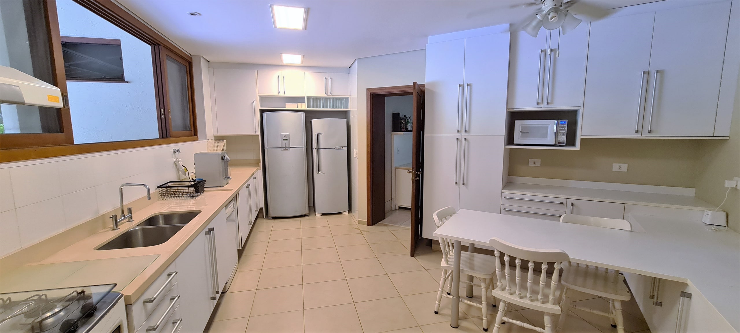 Casa com Vista Mar a Venda Condominio Iporanga
