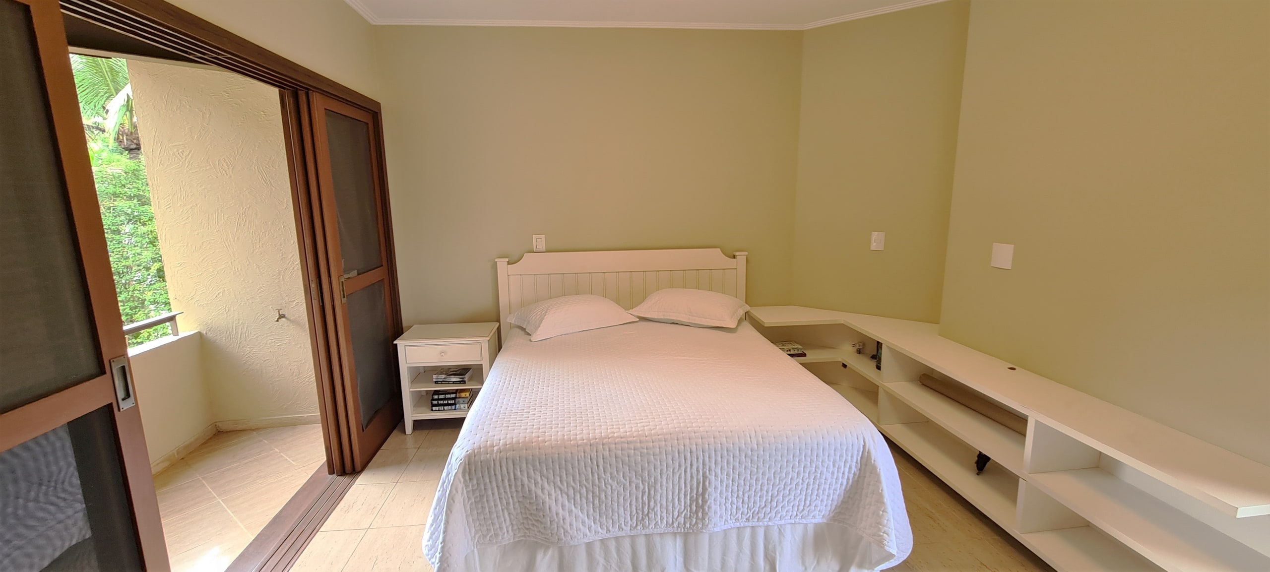 Casa com Vista Mar a Venda Condominio Iporanga