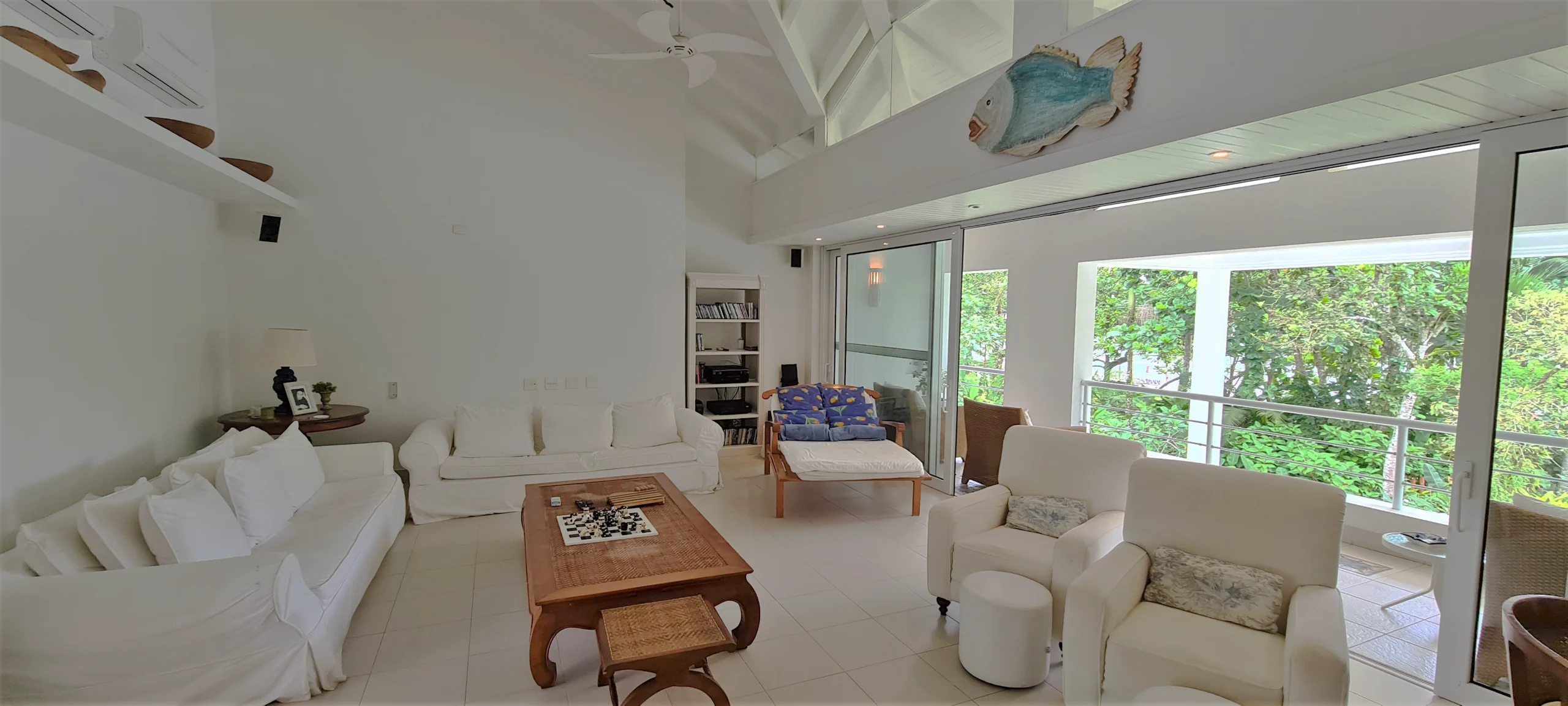 Casa Frente Mar na Praia de Iporanga - Guarujá