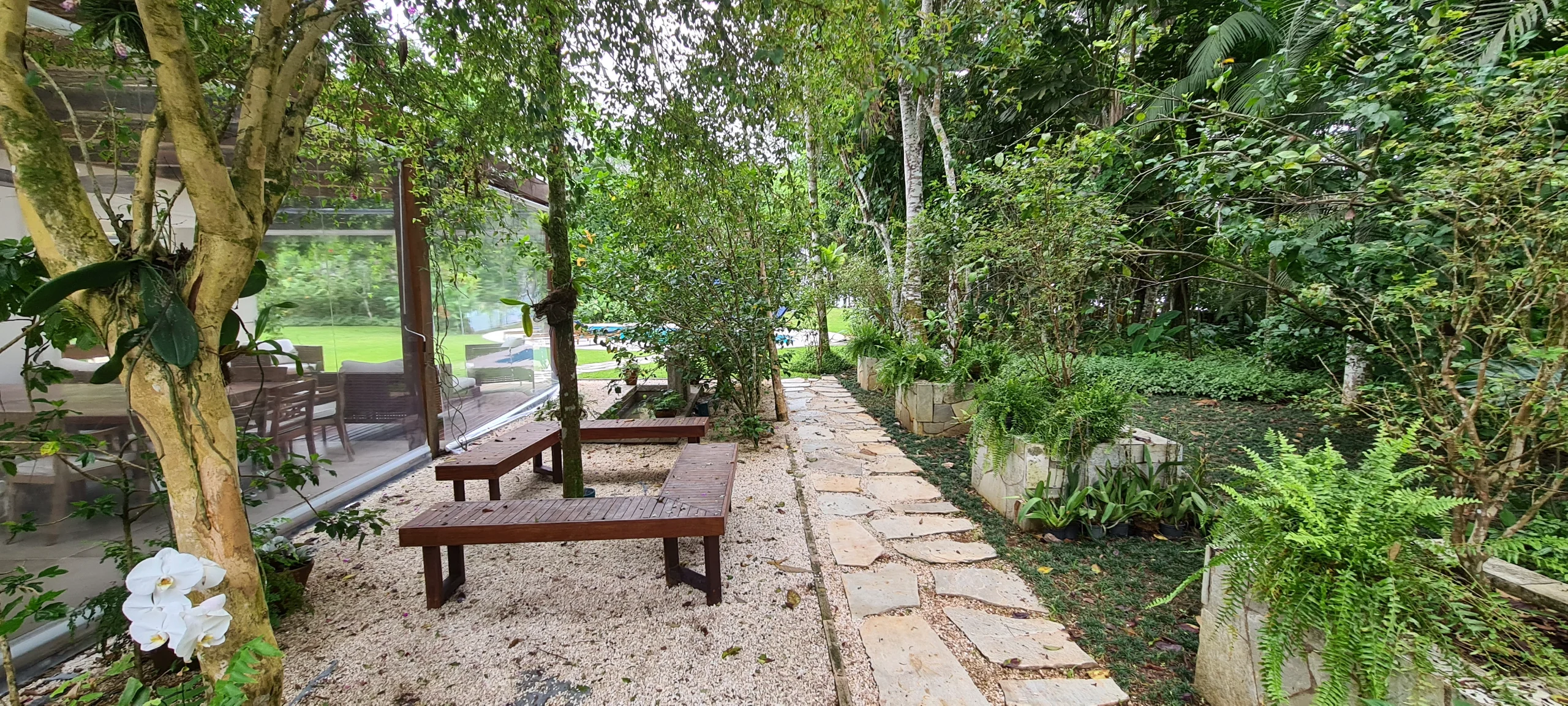 Casa Frente Mar na Praia de Iporanga - Guarujá