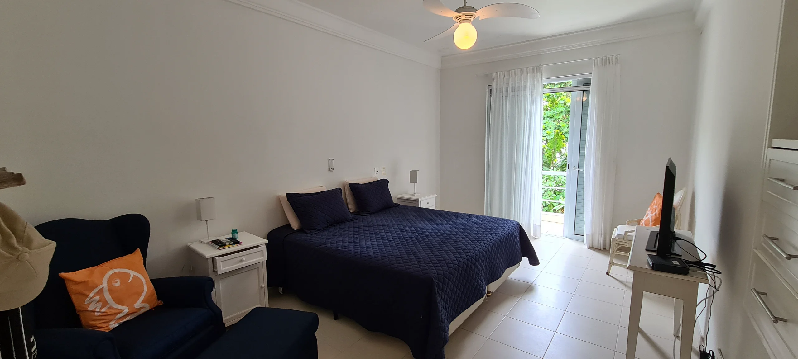 Casa Frente Mar na Praia de Iporanga - Guarujá