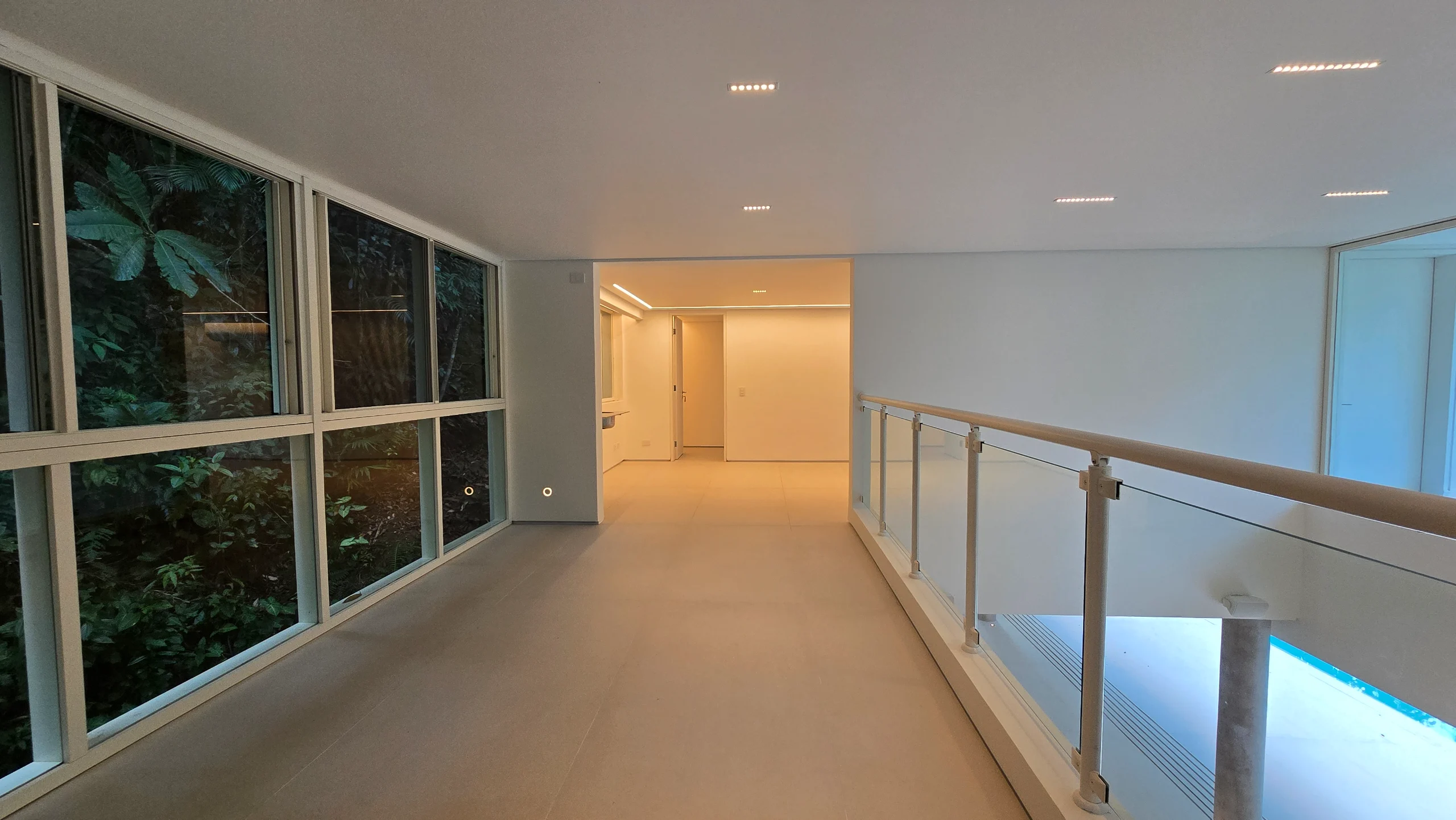 Casa Nova a Venda Condominio São Pedro Guarujá