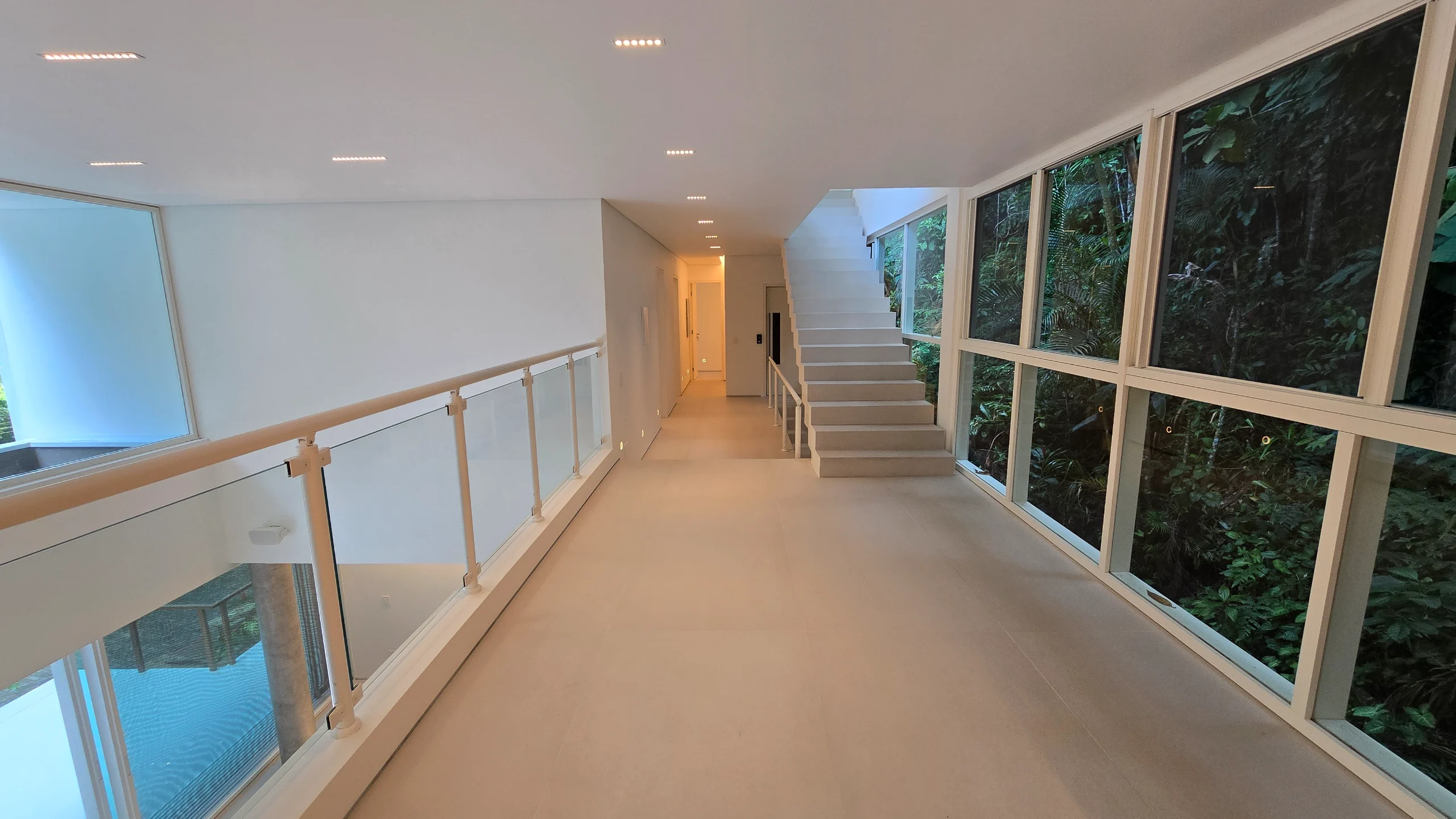 Casa Nova a Venda Condominio São Pedro Guarujá