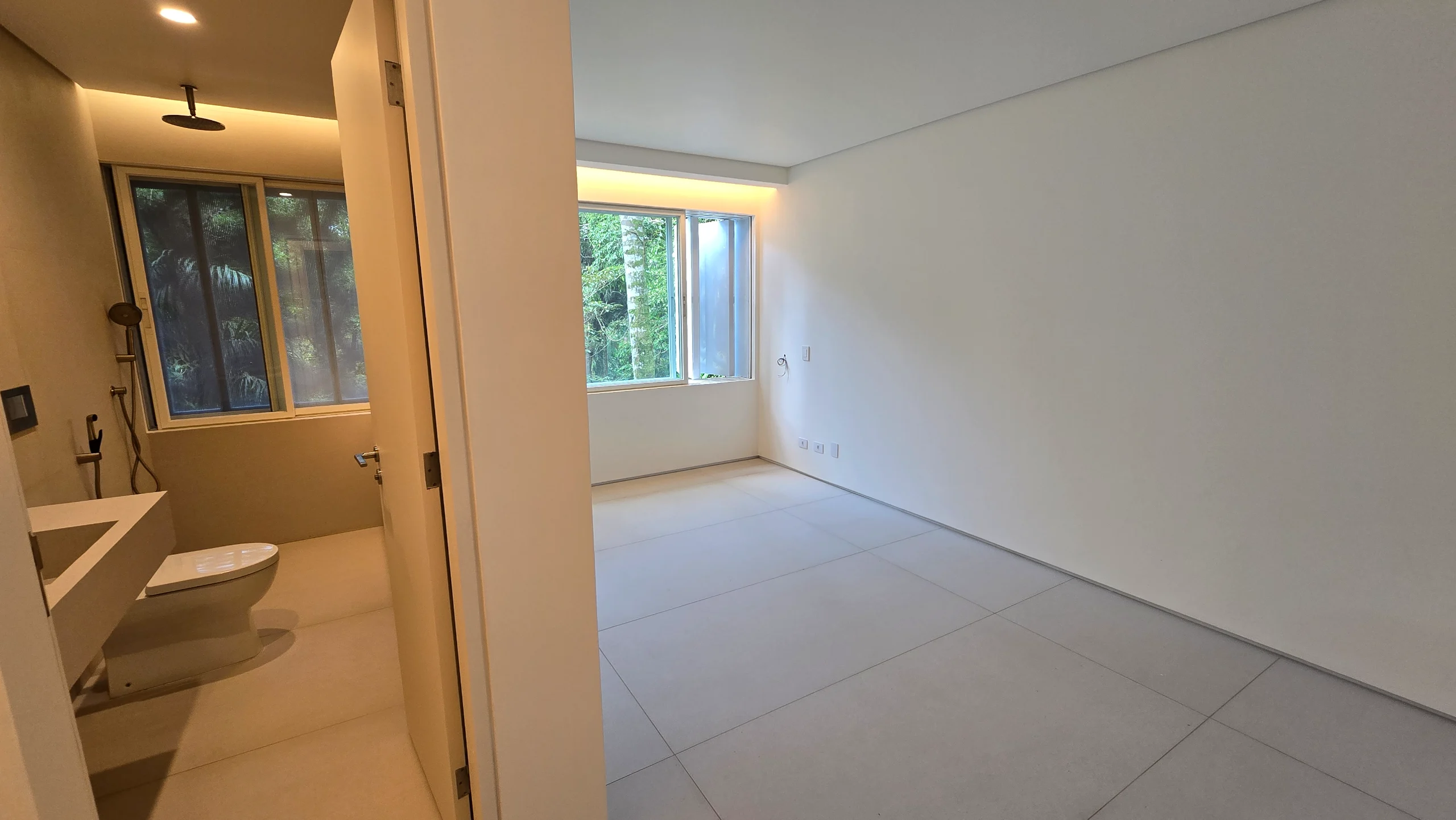 Casa Nova a Venda Condominio São Pedro Guarujá