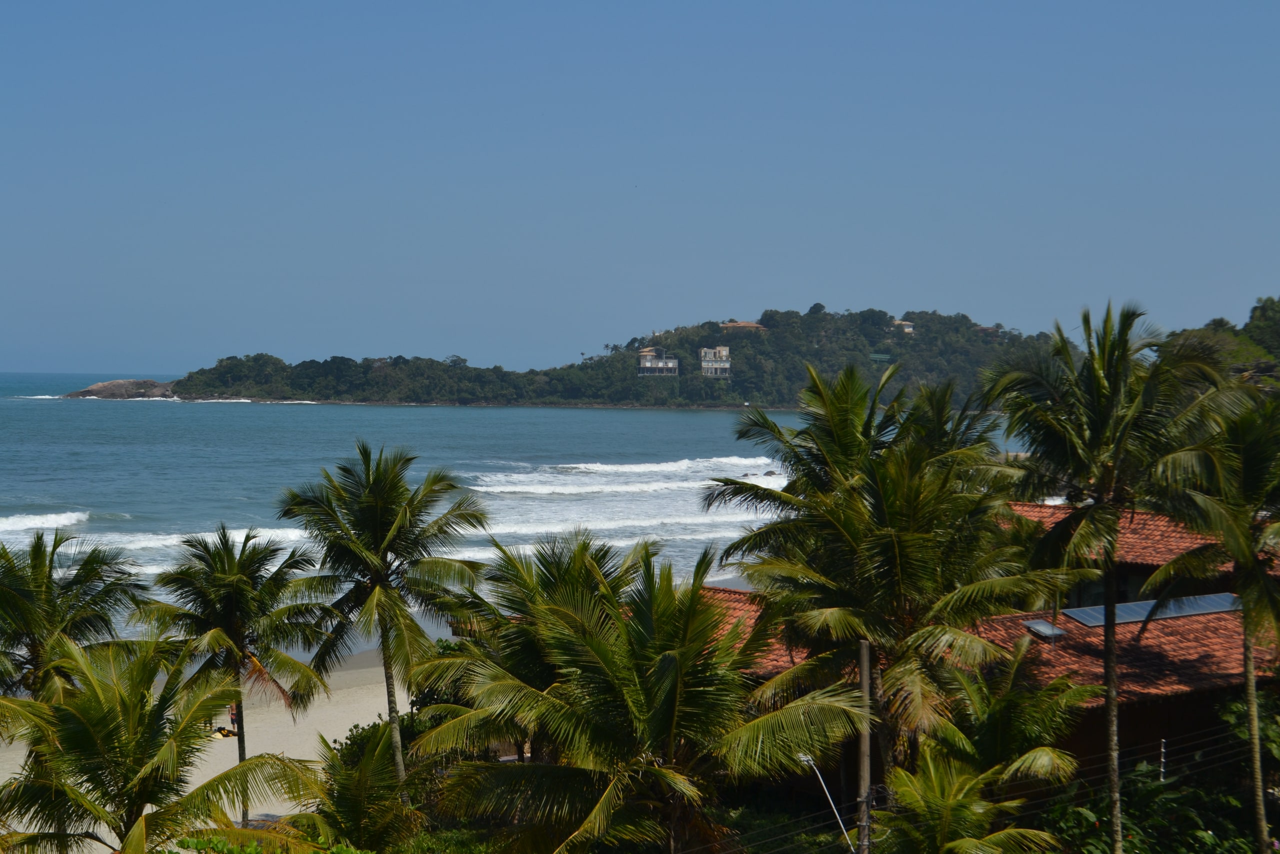 Casa frente para o Mar no Condominio Taguaiba Guaruja