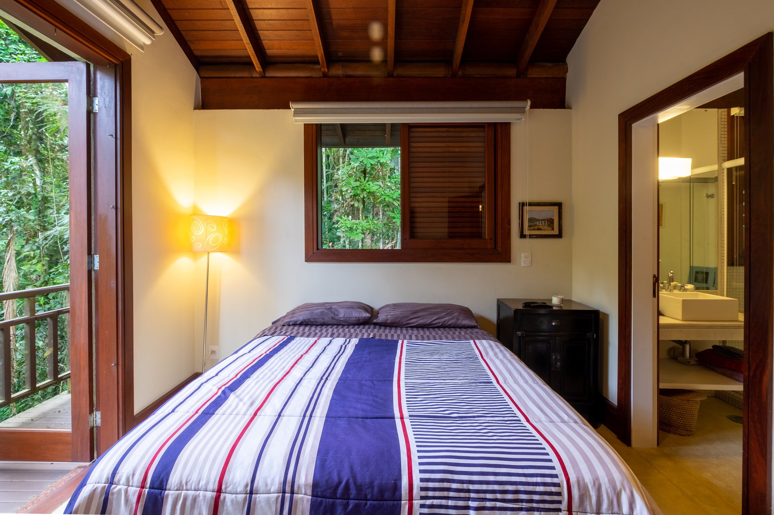 Casa a venda no Condominio Tijucopava Guaruja