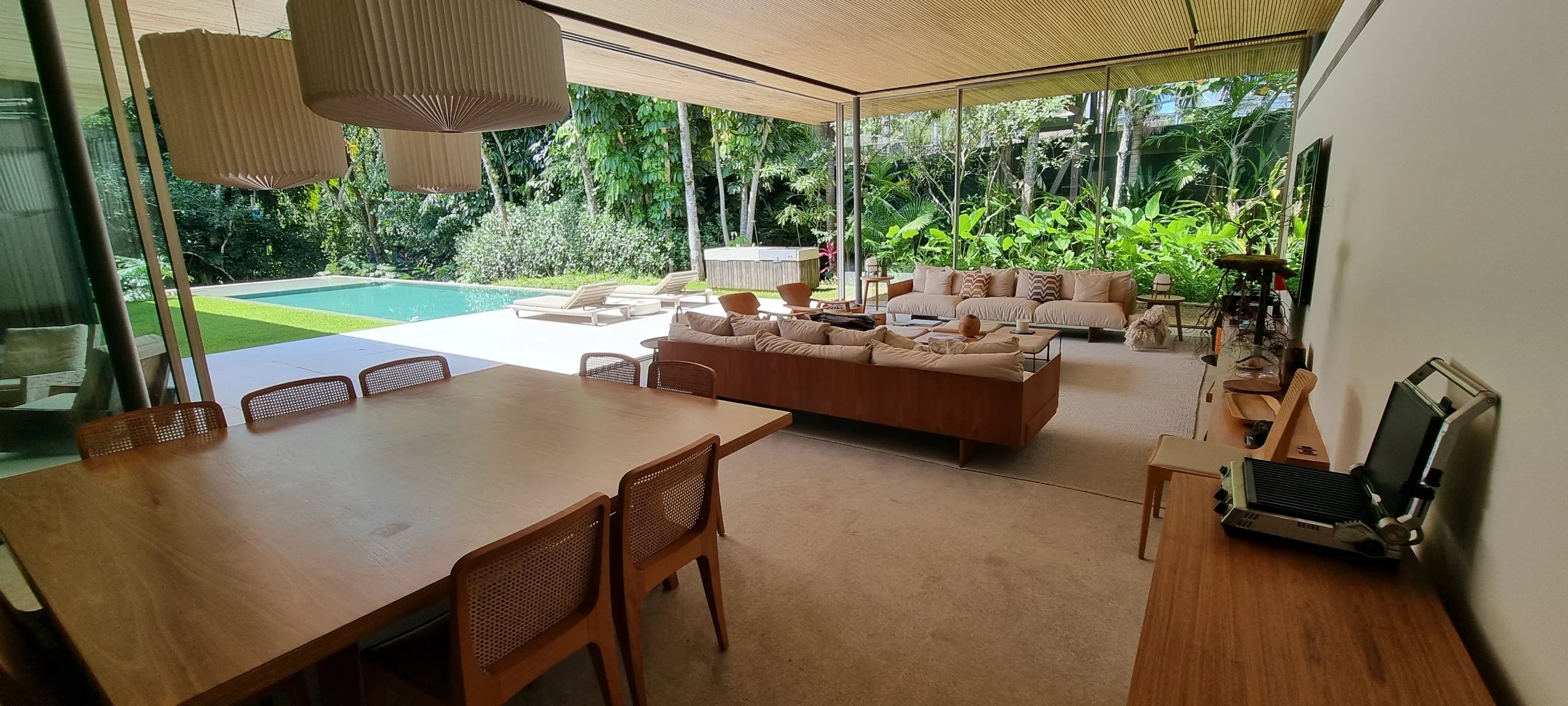 Casa Venda Jacobsen Arquitetura Condominio Iporanga no Guaruja