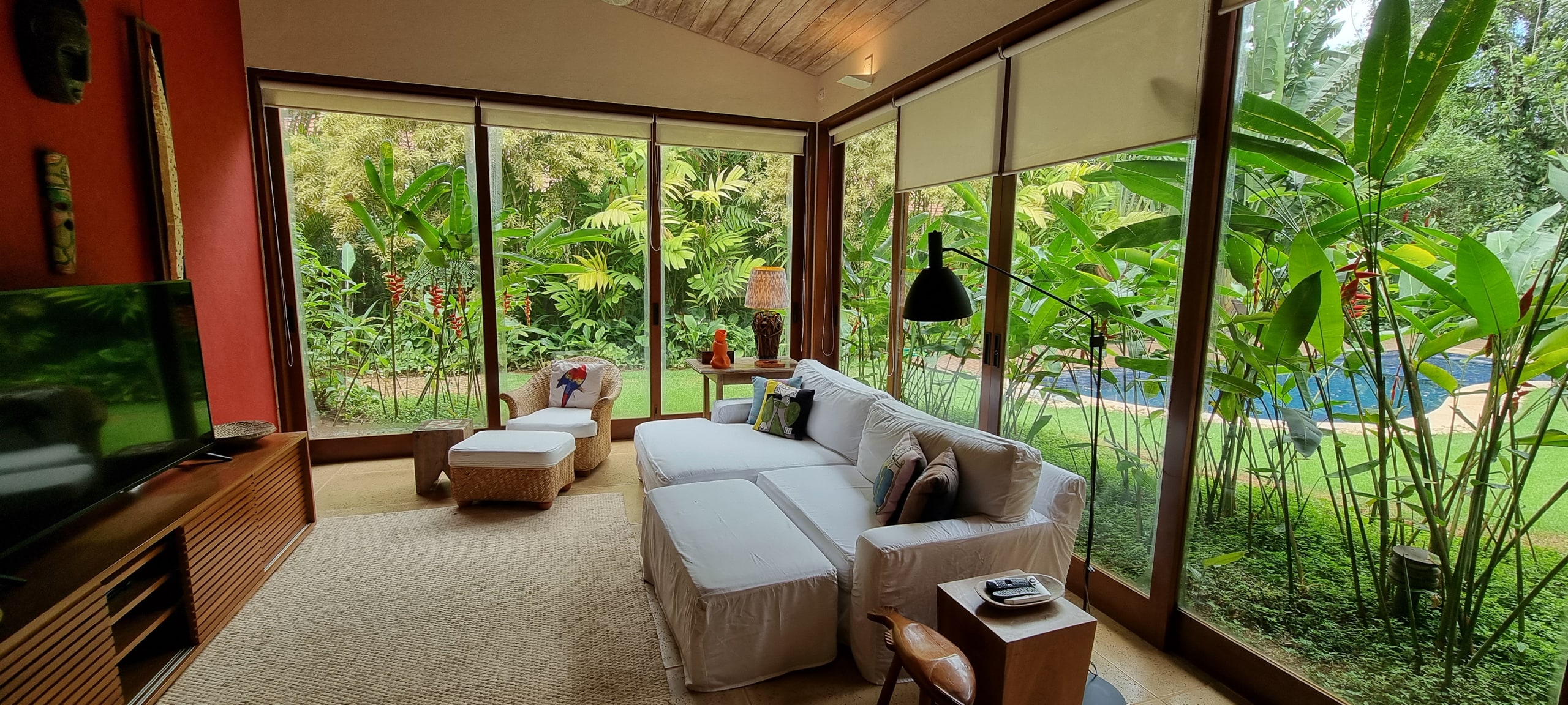 Locação Temporada Condominio Iporanga Casa Praia de Iporanga Guarujá